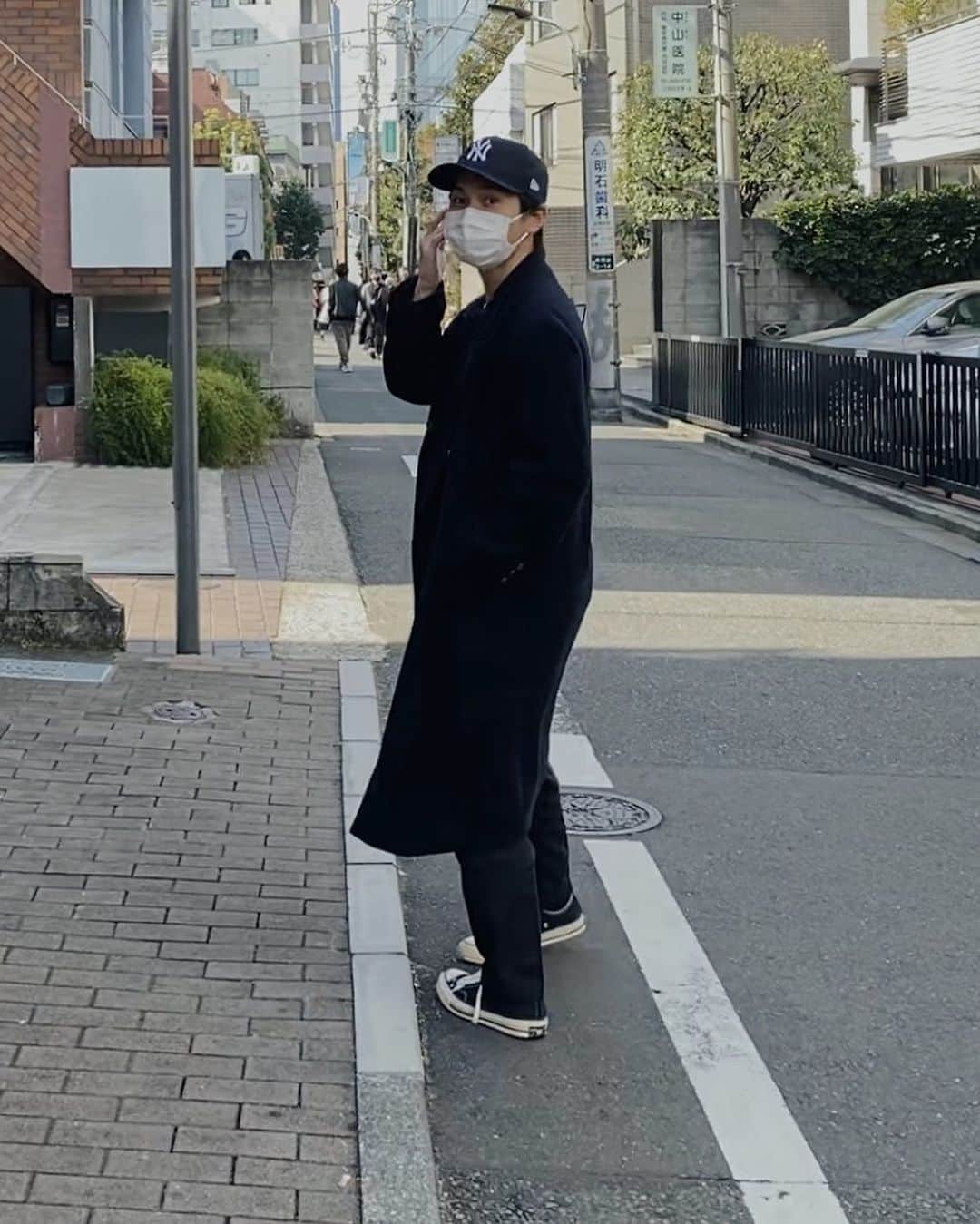 山田弥希寿さんのインスタグラム写真 - (山田弥希寿Instagram)「洋服にこだわりを持つ。 と言ってみるものの、 内股なのが気になりますね… ・ #fashion #japan #tokyo #instafashion  ・」2月15日 14時35分 - mikitoshi_617