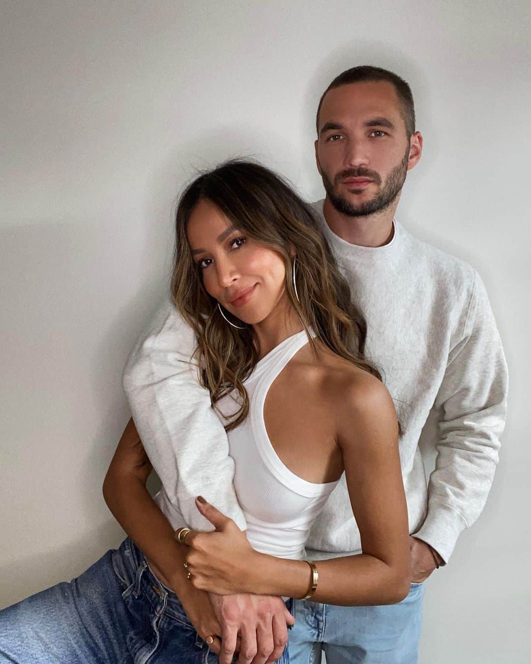 ジュリー・サリニャーナのインスタグラム：「My person forever! ❤️ I love you baby! @kevinberruuu」