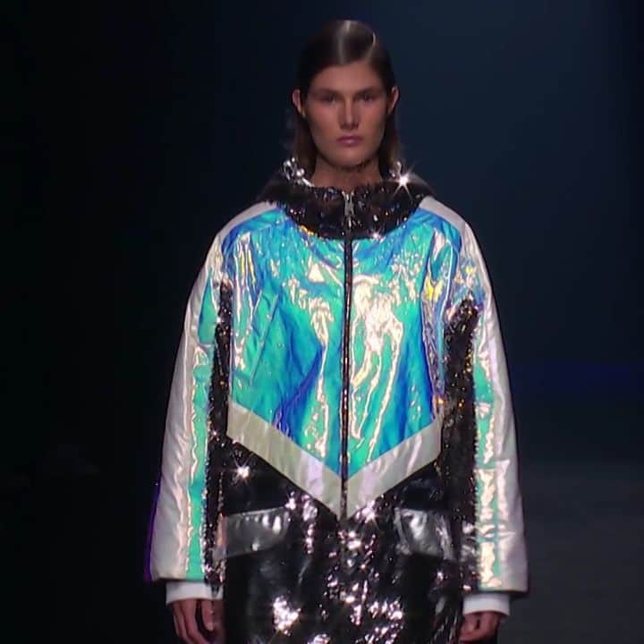のインスタグラム：「Bringing energy to what's next... #WakeUpWorld SS21 #CUSTOBarcelona」
