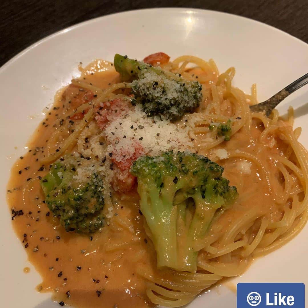 明石 鍛冶二丁のインスタグラム：「#明石#居酒屋#鍛治二丁#パスタ#個室# #トマト#絶品#チーズ好きな人と繋がりたい#食スタグラム#梅田グルメ#大阪グルメ#関西グルメ#インスタグルメ#食ベスタグラム#飲酒タグラム#チーズスタグラム#ビア スタグラム #プレミアムモルツ」