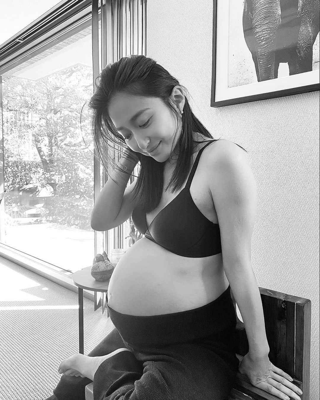 永田杏奈のインスタグラム：「𝑊𝑒 𝑤𝑖𝑙𝑙 𝑠𝑒𝑒 𝑦𝑜𝑢 𝑠𝑜𝑜𝑛🤍👶」