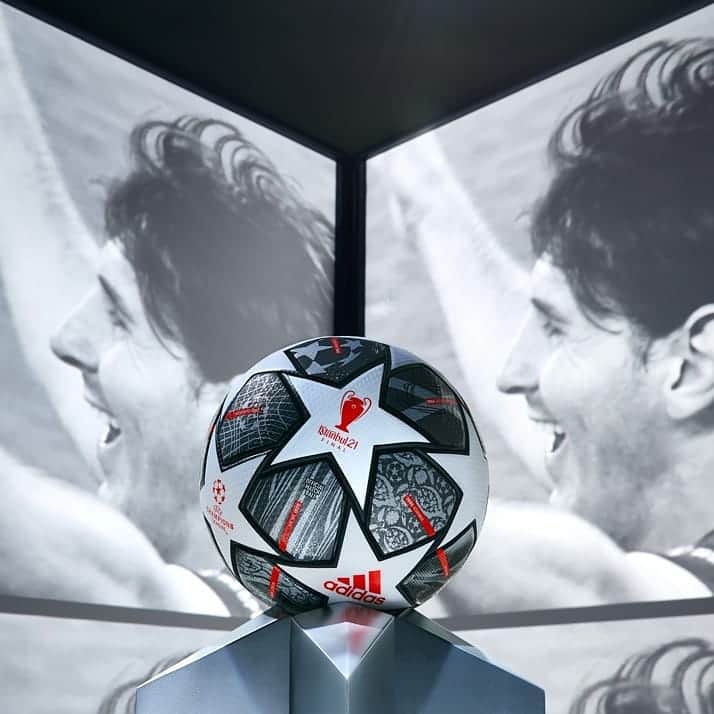 UEFAチャンピオンズリーグさんのインスタグラム写真 - (UEFAチャンピオンズリーグInstagram)「Celebrating 20 years of the ‘starball’ design in with the Finale Istanbul 21.  #UCL  @adidasFootball」2月15日 18時31分 - championsleague