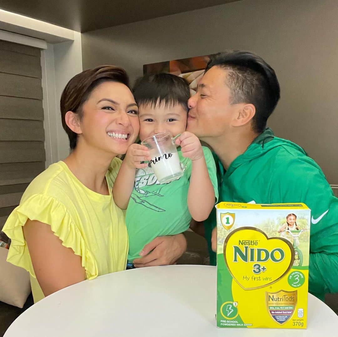 Iya Villaniaさんのインスタグラム写真 - (Iya VillaniaInstagram)「Can u tell we TODO LOVE this boy!?! ❤️ Apart from the TODO hugs and kisses, we show our love by keeping this boy TODO protected with NIDO3+ ☺️ TODO sa immunonutrients and the only milk that has Lactobacillus Protectus which helps support his respiratory defense 👍🏼   Learn about how else can you TODO protect your 3+ toddlers by checking out this link: http://bit.ly/NIDOxIya2021 ❤️」2月15日 18時33分 - iyavillania