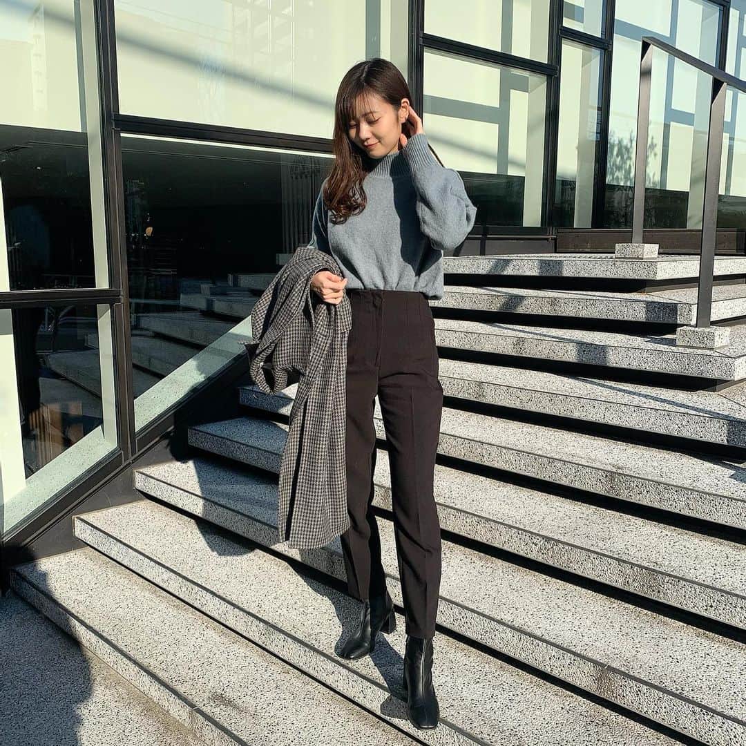 杉浦みずきのインスタグラム：「. 全身ZARAコーデ （靴以外） パンツスタイルが1番多いです 楽だから！笑 ・ ・ #私服　#ootd #zara  #しふく #代官山　#代官山カフェ」
