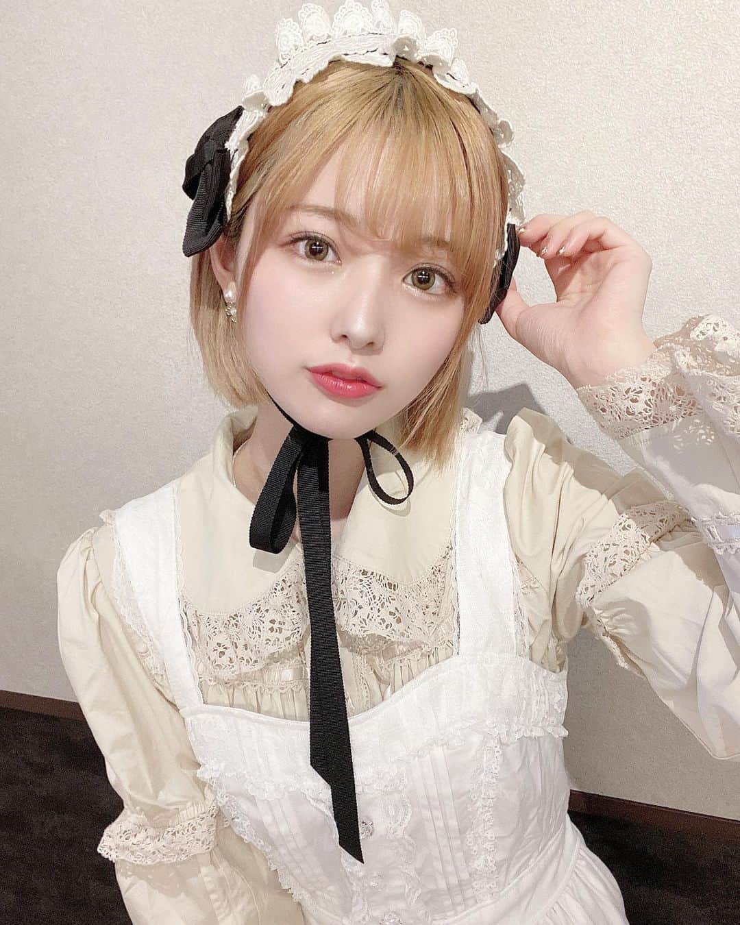 sarimaru(国木田さりまる)のインスタグラム：「着る機会ないから恥ずかしかった💭🌼 似合ってるかな」