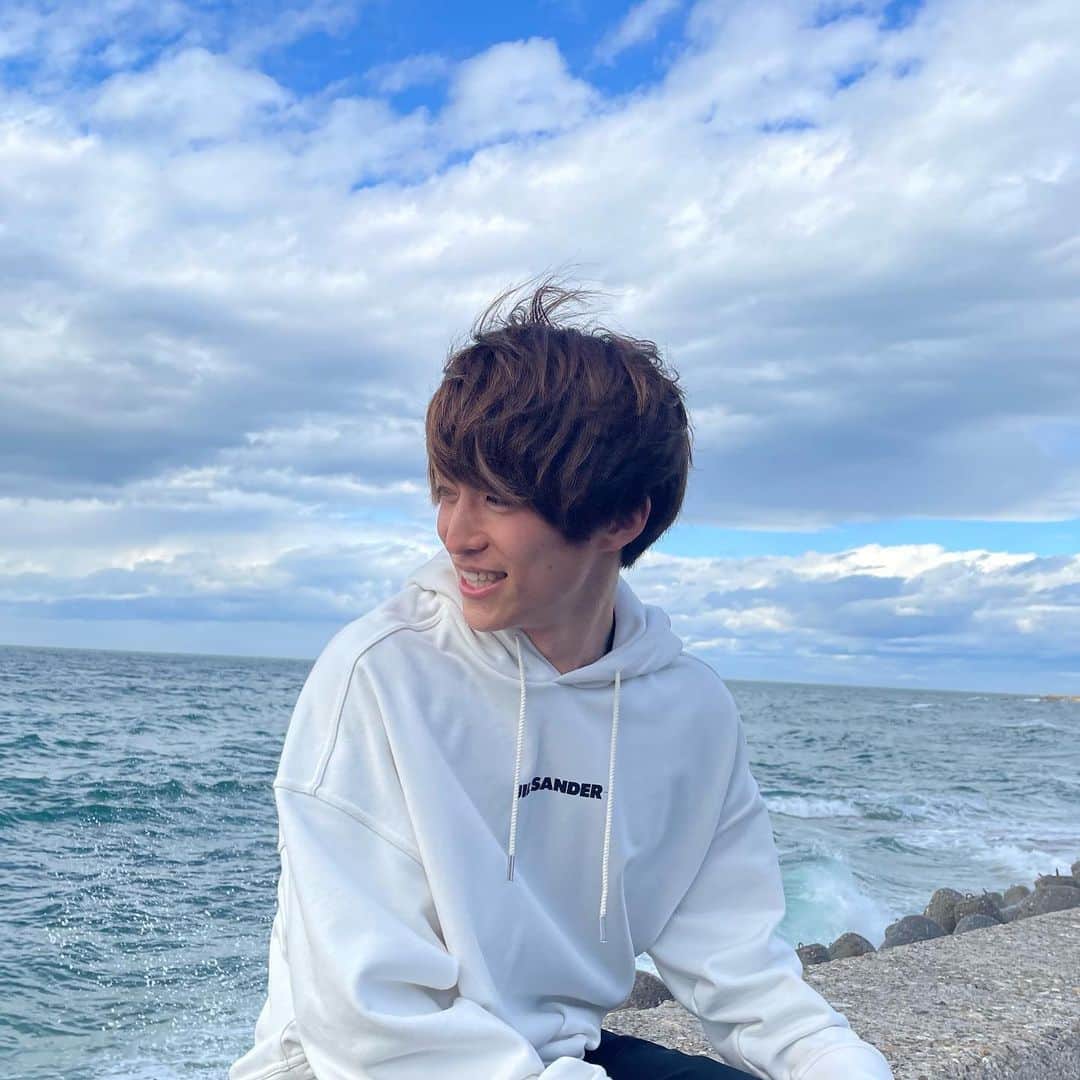 のインスタグラム：「オフ終わり！明日からまた頑張ろう！ 神戸のオススメスポット教えてください」