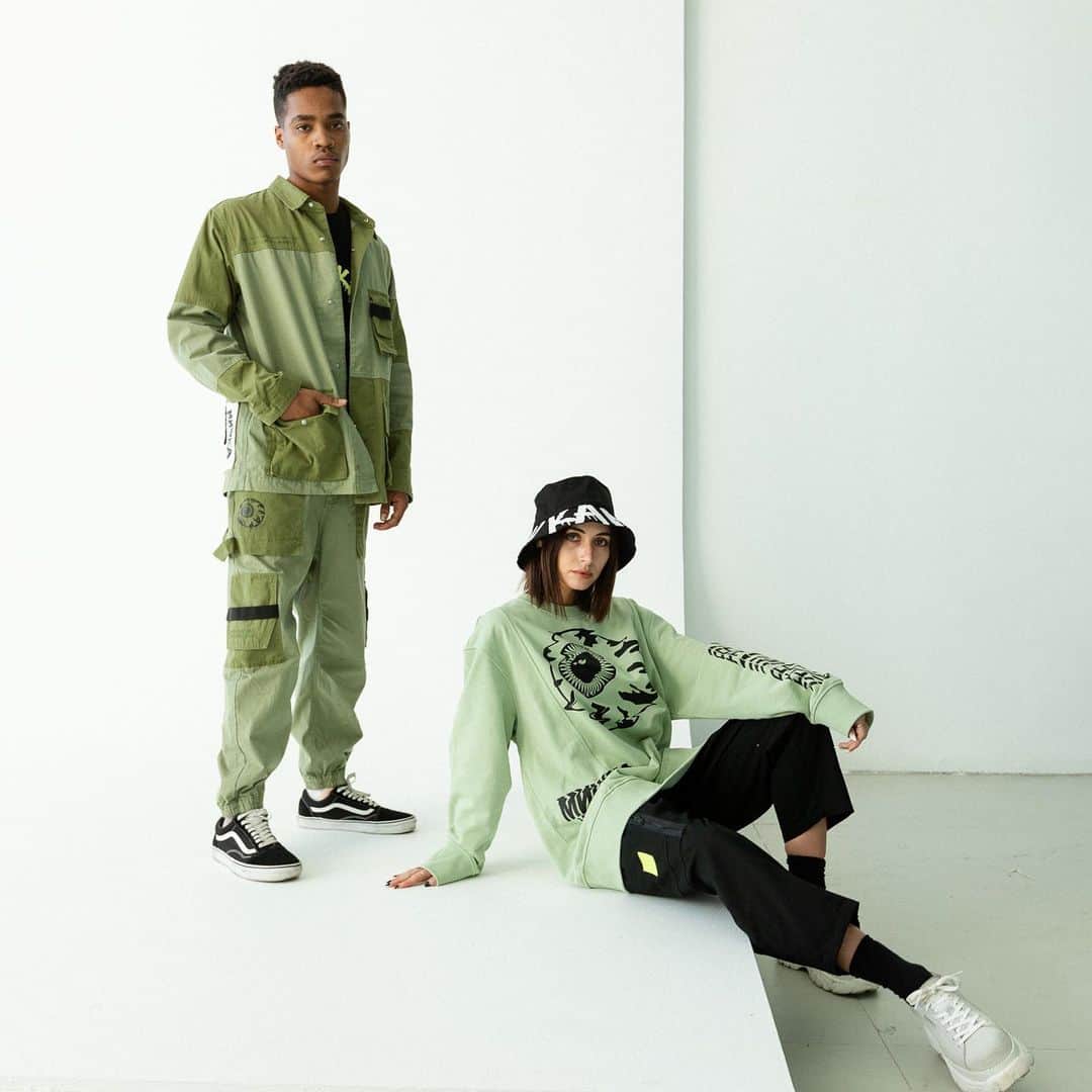 のインスタグラム：「Green is in, what’s your favorite piece from the first drop?」