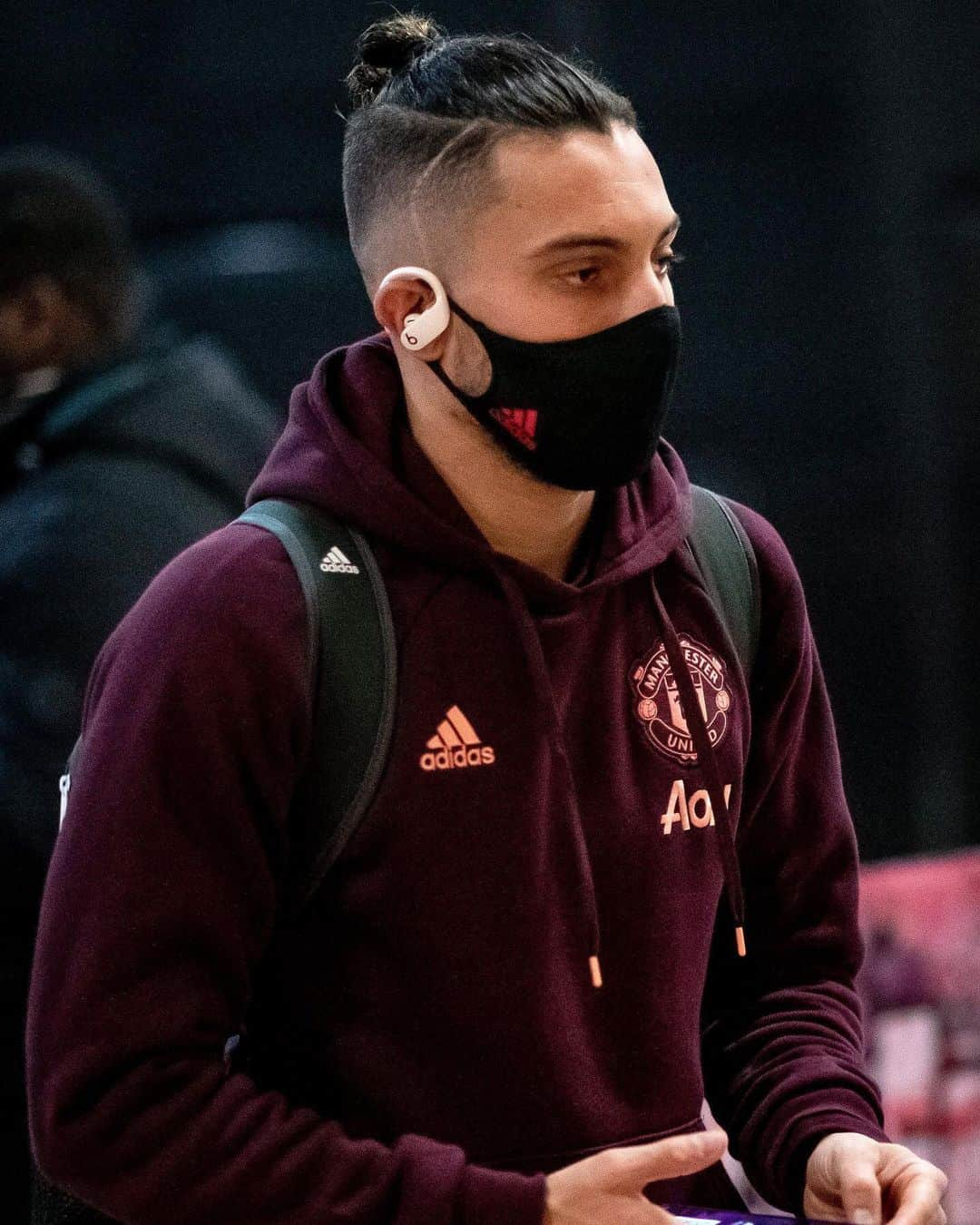 マンチェスター・ユナイテッドさんのインスタグラム写真 - (マンチェスター・ユナイテッドInstagram)「Stylish ✅ Safe ✅ Represent United with our adidas face masks 🔴  #MUFC #ManUtd #AlexTelles」2月16日 5時11分 - manchesterunited