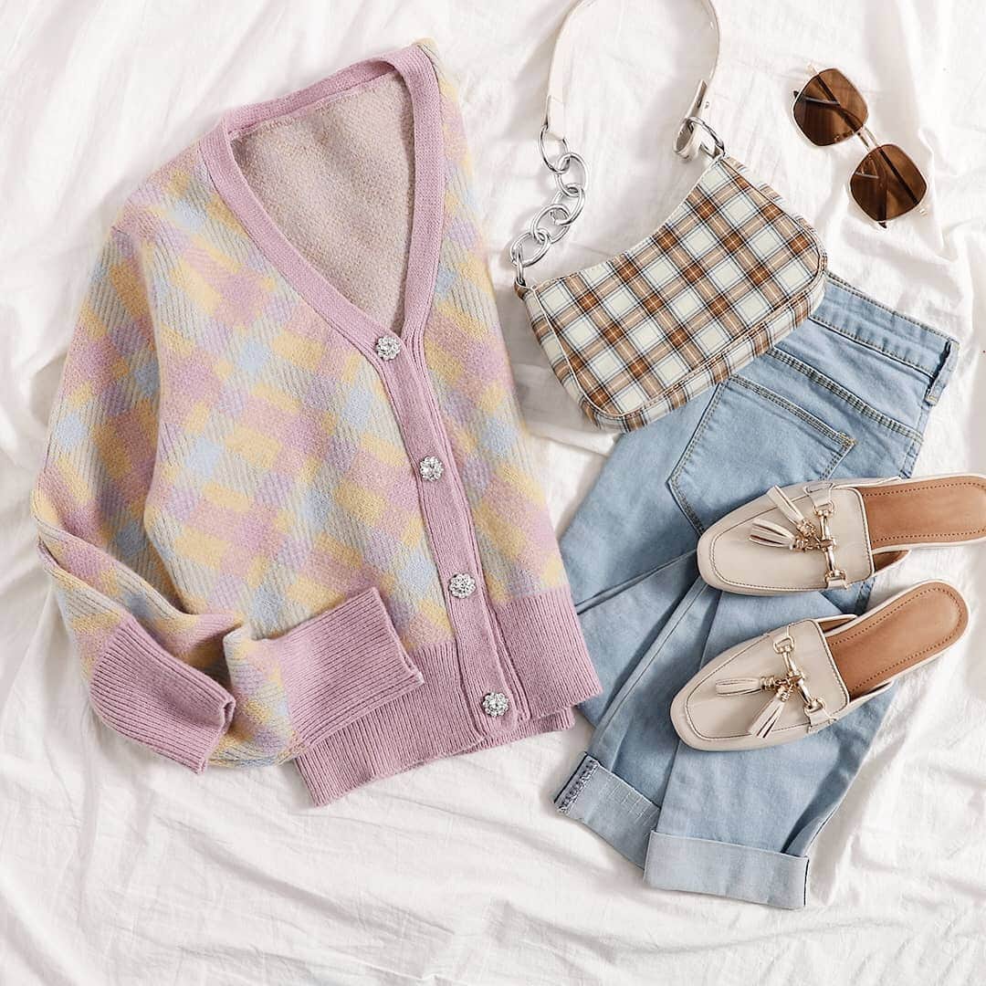 SHEINのインスタグラム：「Living a good life full of good vibes 💜☁  Shop Item #: 2070482  #SHEINgals #SHEINstyle #SHEINSS21 #cardigan」