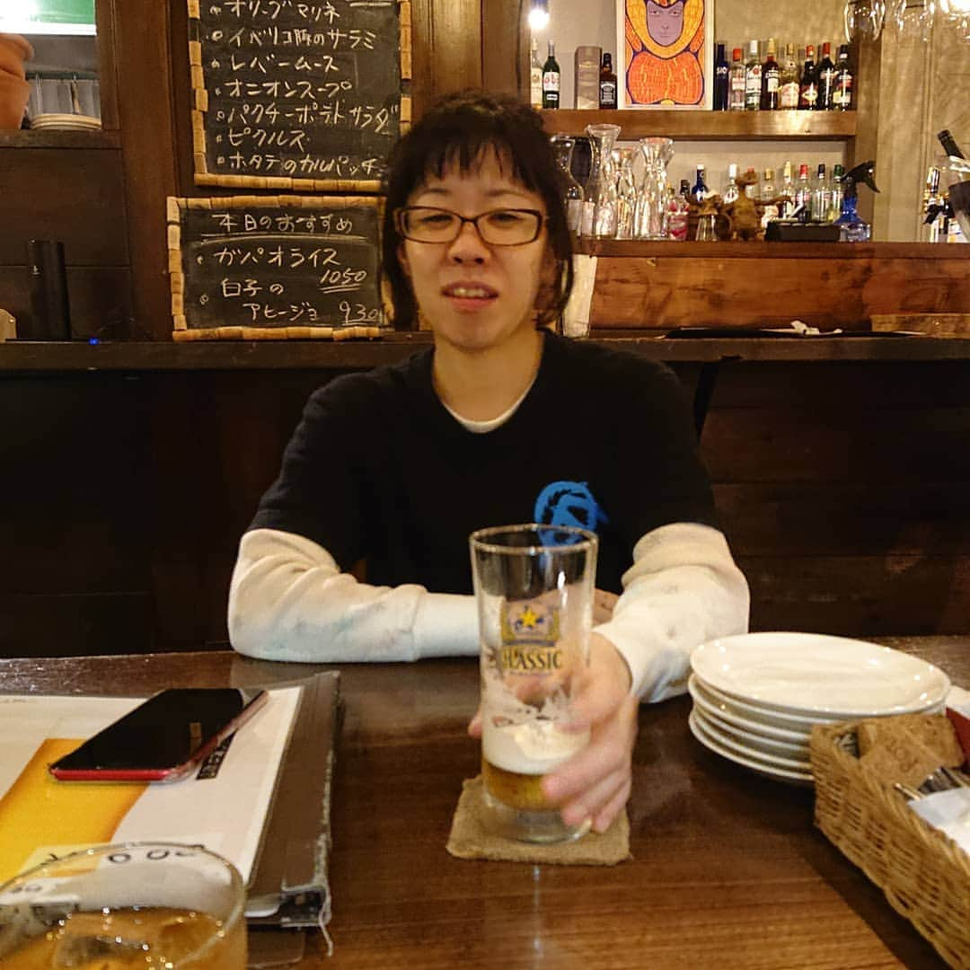 ホルスタイン・モリ夫さんのインスタグラム写真 - (ホルスタイン・モリ夫Instagram)「珍しい人と飲んでます❤️男は外見と言ってます。 #美人 #美女 #美形 #ビューティー #フォトジェニック #今日面白い資格取ったらしい」2月15日 21時47分 - morry_aroi