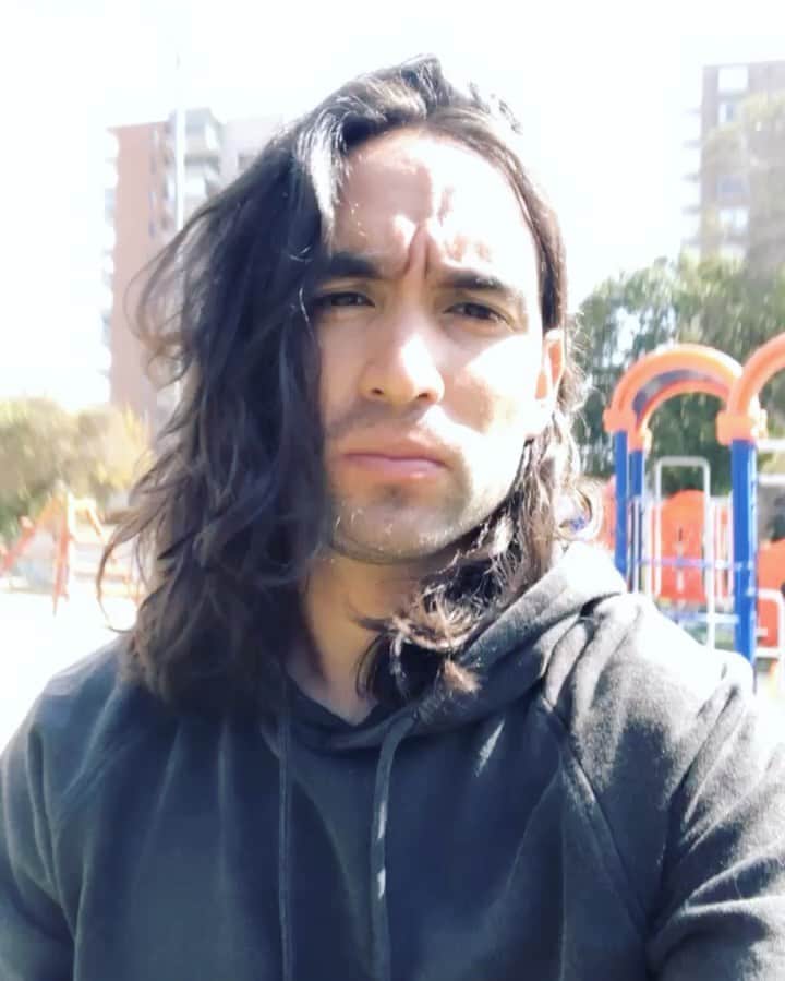 クラウディオ・リースのインスタグラム：「Excelente semana para todos !!!  A brichaaarrr!! 😜🌟」