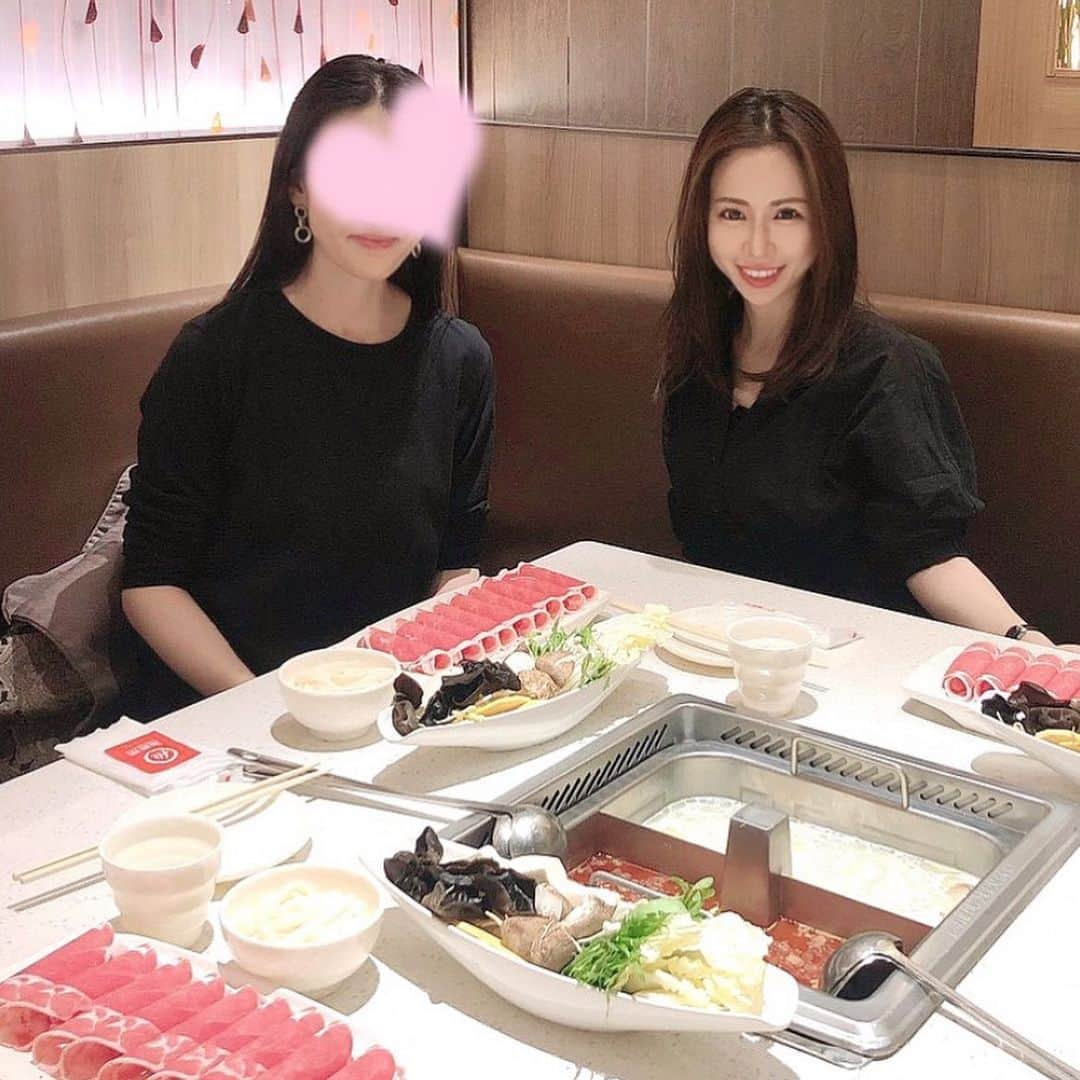 sakiさんのインスタグラム写真 - (sakiInstagram)「美女とのランチ😚❤︎ 園行事も含めたら今年すでに何回会った？ってくらい 会えてて嬉しい✧˖° . 卒園するまでこれからもたくさん会おう🥰🥰 ママ友が増えて行事がかなり楽しみになった笑 . . #火鍋 #火鍋ランチ #ママ友 #ランチ #東京ランチ #ダイエット生活 #ダイエット生活 #ダイエット食事 #美肌ケア #美肌効果 #美食 #美食日記 #主婦の楽しみ」2月15日 22時22分 - saki_0806