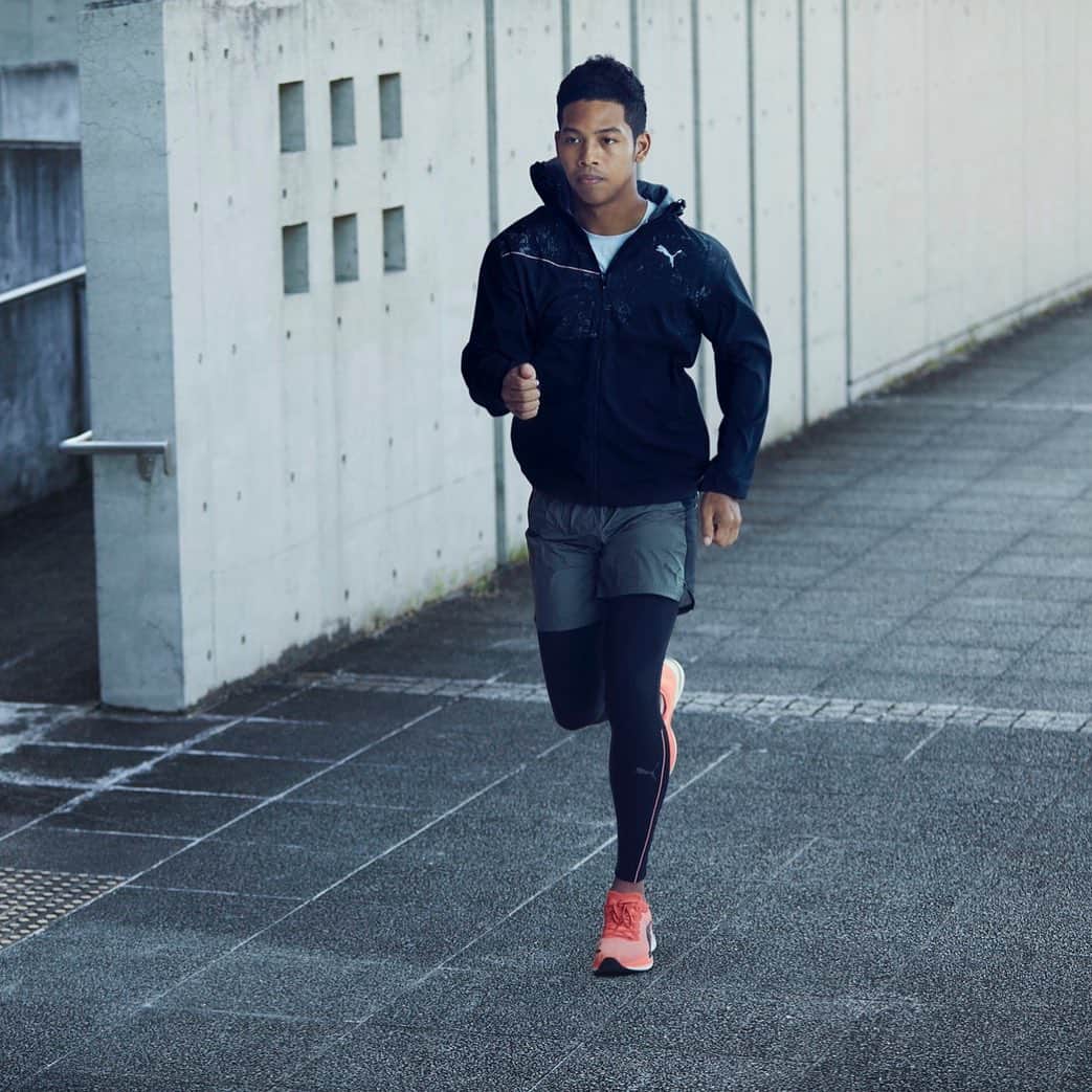 のインスタグラム：「PUMA初の厚底ランニングシューズ👟 一足先に！ 誰もが走ることを楽しめる。 今すぐにでも走りだしたい  #RUNPUMA #SPARKCHANGE #この瞬間から #Deviatenitro #誰でも履けるみんなの厚底 @pumarunning @pumajapan」
