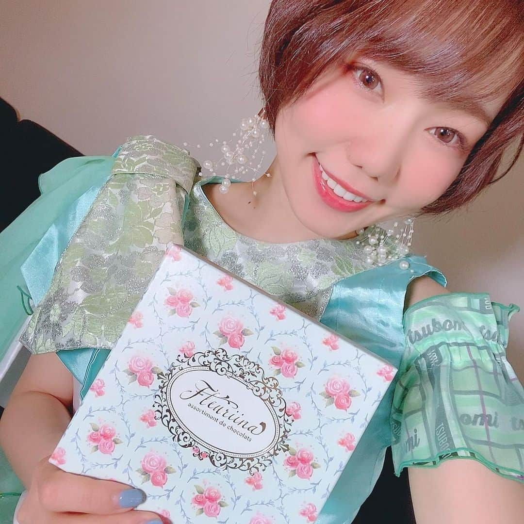 樋口みどりこさんのインスタグラム写真 - (樋口みどりこInstagram)「I love chocolate..🍫💝」2月15日 22時44分 - higuchimidoriko