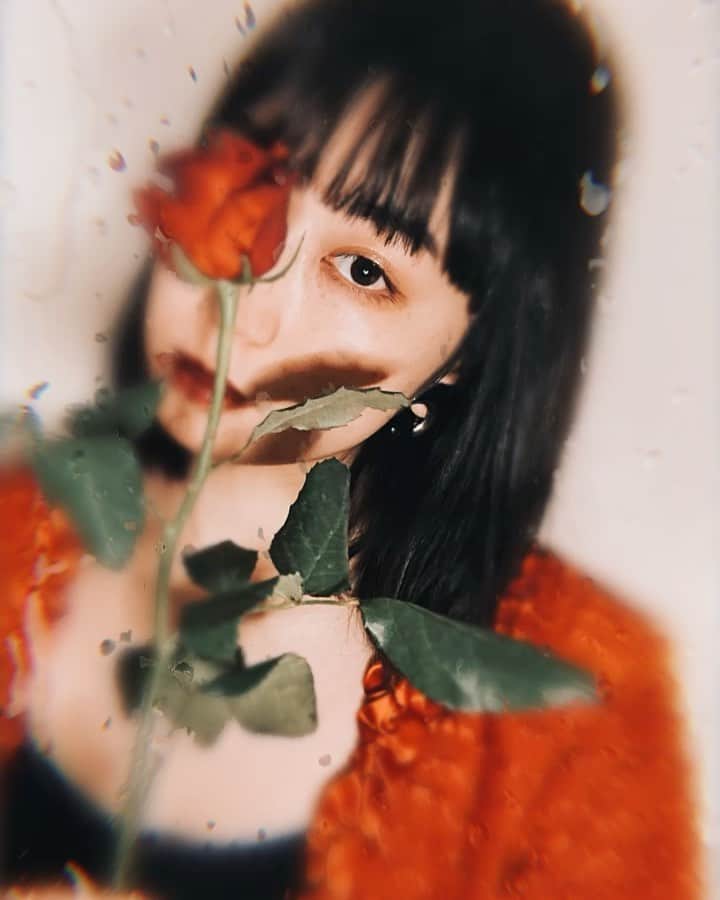 中里亜美のインスタグラム：「人生こっちのもん🌹」