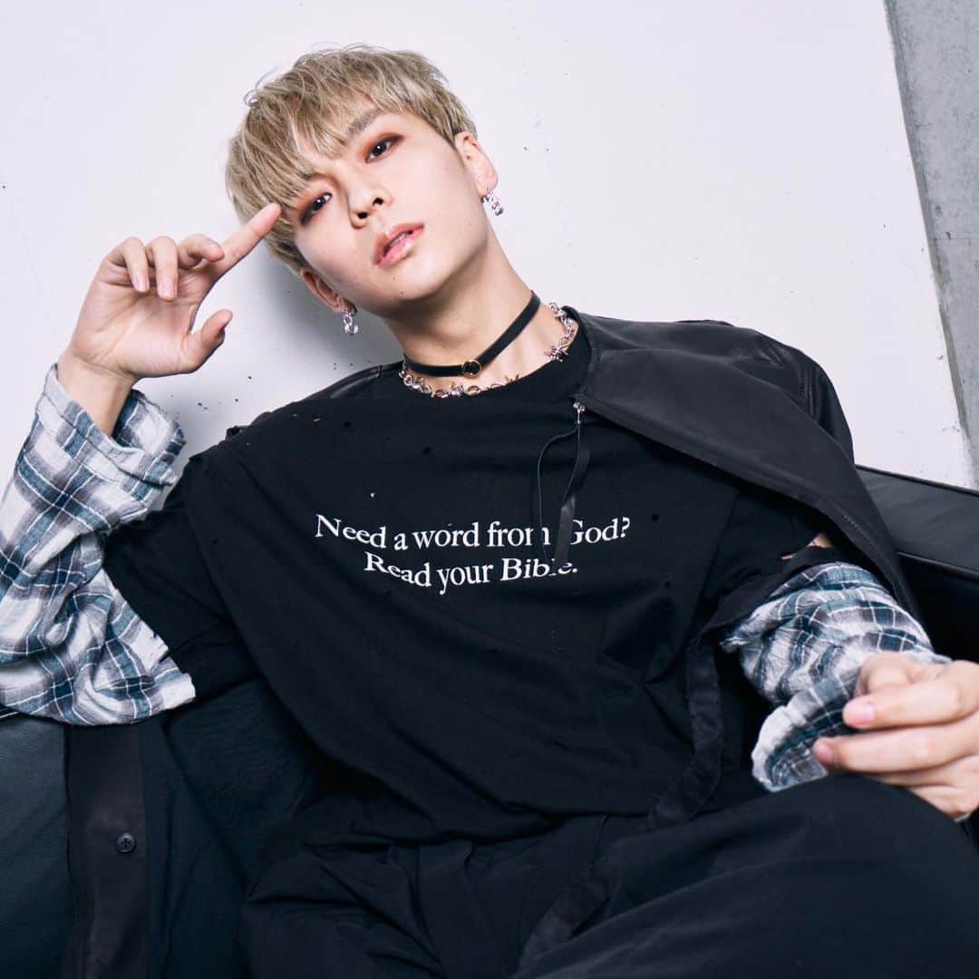 沢村玲/REIのインスタグラム：「ブログでも書いたアザーショット！  みんなに遅れたバレンタインです！🎁  #ワンエン  #LOCA #LOCAチャレンジ」