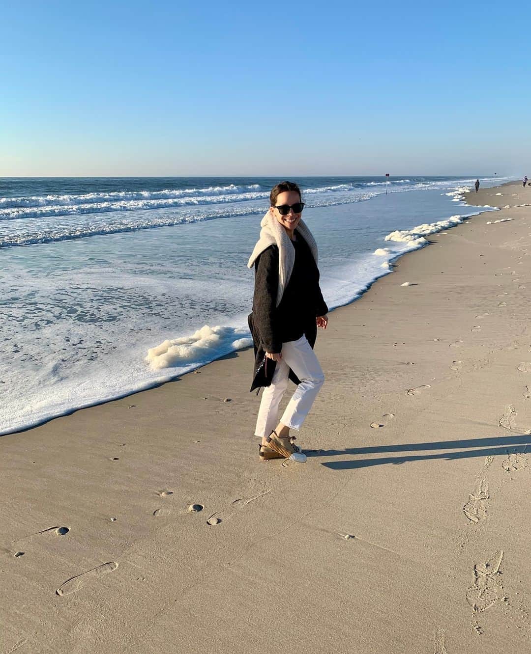 フランク&アイリーンのインスタグラム：「Wicklow, our Italy-meets-California chino, makes ditching your sweats easy. #FrankandEileen」