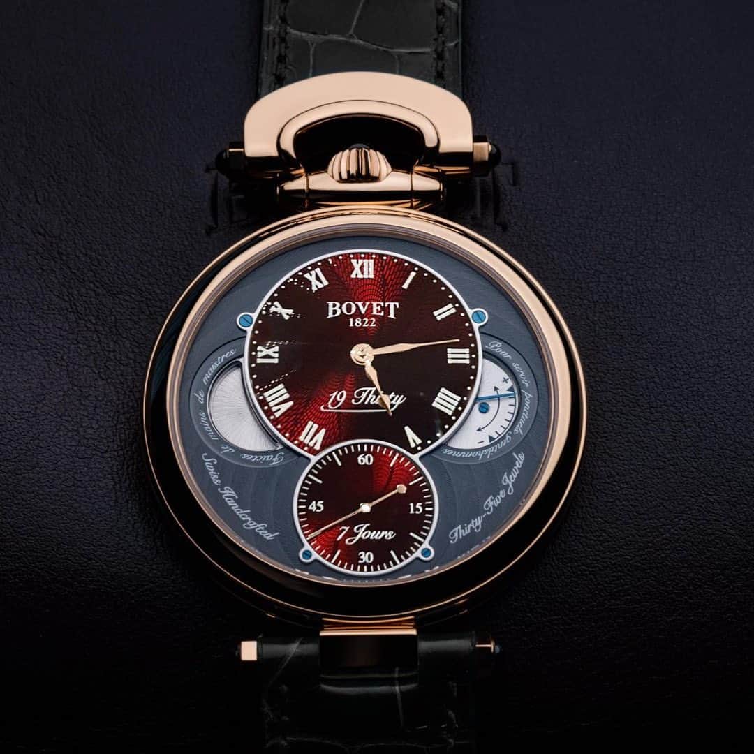 WATCHMANIAのインスタグラム：「@bovet1822 has been continuing to manufacture unique timepieces. It has recently introduced a special edition of the 19Thirty Fleurier with an Imperial Red dial. Details and pricing on Watchmanias.com , link in bio.」