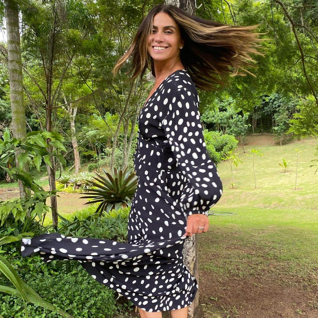 Giovanna Antonelliのインスタグラム：「⚪️⚫️⚪️⚫️⚪️⚫️⚪️」