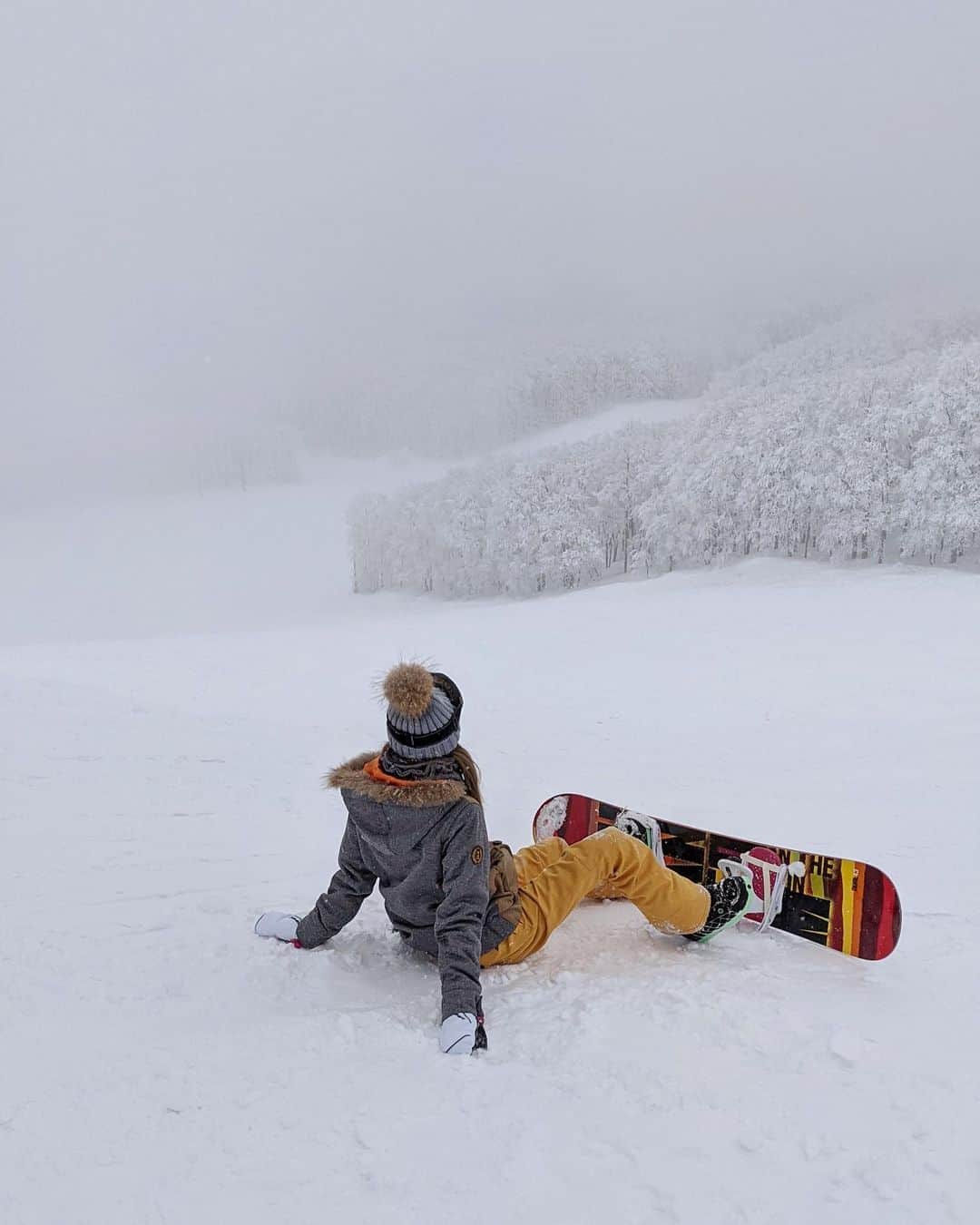 Kanna♡Ivyさんのインスタグラム写真 - (Kanna♡IvyInstagram)「雪景色最高☃️ 今年はスノボー行けて嬉しい 感覚忘れる前にもっと滑りたいな🏂  #snow #snowday #snowboarding #winter #mountain #nature #スノボー #スノボー女子 #スノボー初心者 #スノボー動画 #新しいウェア欲しい」2月16日 0時26分 - kkkkkkanna