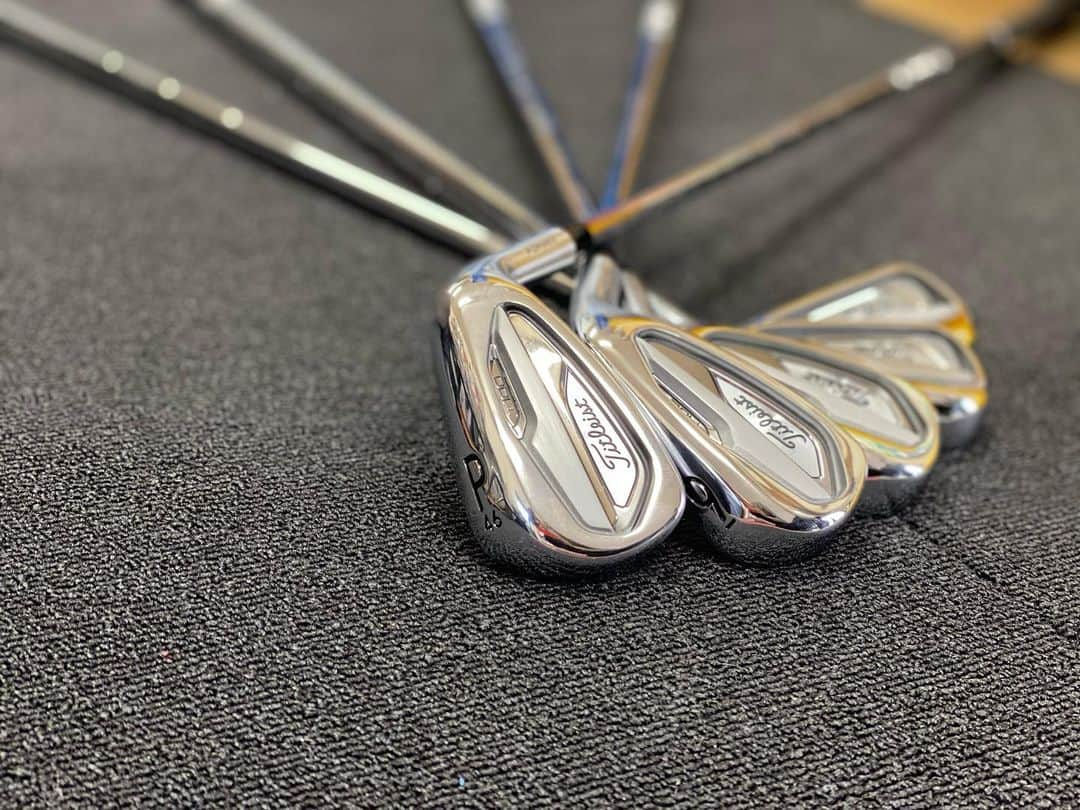 西條 祐也のインスタグラム：「Titleist T100  上手くなりたい レッスン行きたい  #タイトリスト　#titleist  #golf #T100 #dynamicgold #DG #ダイナミックゴールド」