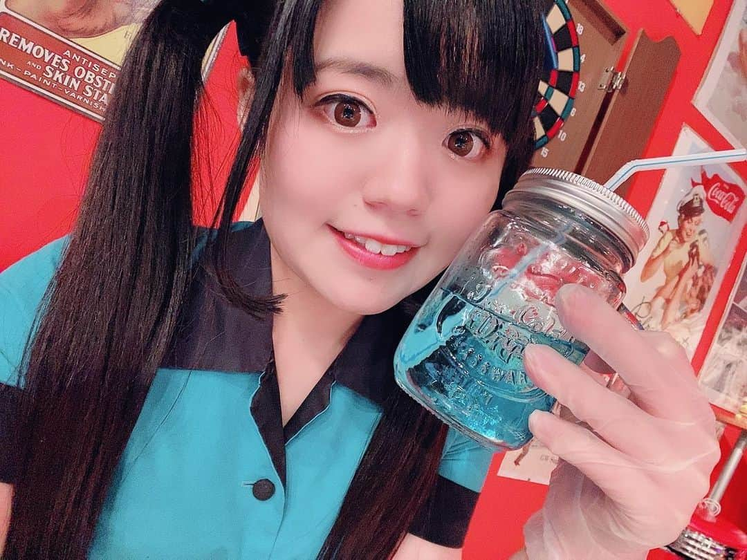 花咲希音さんのインスタグラム写真 - (花咲希音Instagram)「舞台『GO,JET!GO!GO!vol.9~ラストメモリーは突然に~』無事終演しました🙌💙ありがとうございます🙇‍♀️💙美月を出来たことが凄く嬉しかったですっっ‼️不安いっぱいの中毎日稽古に行って｢出来ない…。｣って嘆いたけど今となっては最高に楽しかったって思える公演でした🙌💙沢山の方に見てもらえて沢山の方と関われました！ちょっと表情柔らかくなった気がするから変顔の練習しよ笑笑  #舞台 #舞台俳優好きさんと繋がりたい #gojetgogo #東日本橋agarage #ツインテール #お腹 #blue #無加工 #ポートレート #ノーマルカメラ #グラビア #グラドル #黒髪ストレート #girl #ぱっつん前髪 #前髪 #ぱっつん #姫カット #アイドル #idol #ワールドエンドラヴァー #女優  #写真 #写真好きな人と繋がりたい #グラビア好きと繋がりたい #actress #花咲希音 #自撮り#グラドル自画撮り」2月16日 0時38分 - __n__o__n