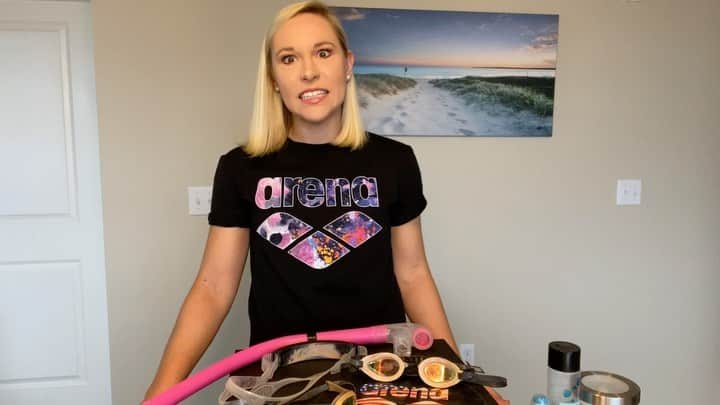 Julieのインスタグラム：「Outtakes from my recent @arenausa IGTV episode 🤣 . . . . #arenawaterinstinct #swimmer #summerjulep #swimming #swim #swimlife #swimmersofinstagram #mastersswimming #instaswimmer #usaswimming #swimtraining #swimgear #swimequipment」