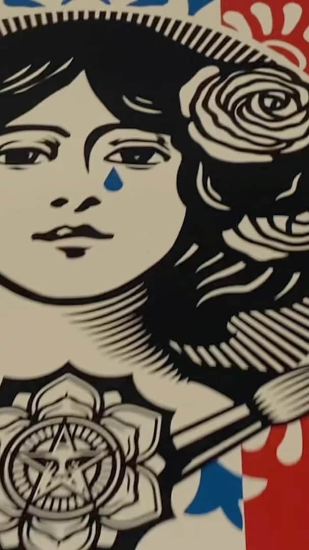 Shepard Faireyのインスタグラム：「My latest print, "Marianne: L'Action Vaut Plus Que Les Mots," a new take on the original "Liberté, Égalité, Fraternité" art drops tomorrow, February 16th at 10AM PT on my site, store.obeygiant.com! Check out this clip to learn about why I've created a new version of this piece. Proceeds go to Amnesty International. Special thanks to my partners at @galerie_itinerrance and everyone who's supported my work throughout the years! More details coming soon… stay tuned. -Shepard  🎥: @milanpoyet @vigieproduction」