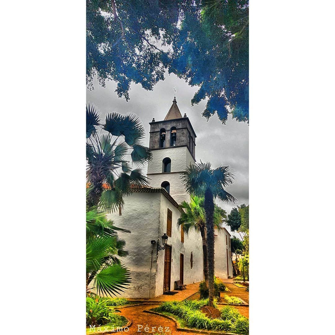 マキシム・ザボジンさんのインスタグラム写真 - (マキシム・ザボジンInstagram)「Iglesia de San Marcos Evangelista - Icod de los Vinos - Tenerife - Islas Canarias」2月16日 1時26分 - maxipedor