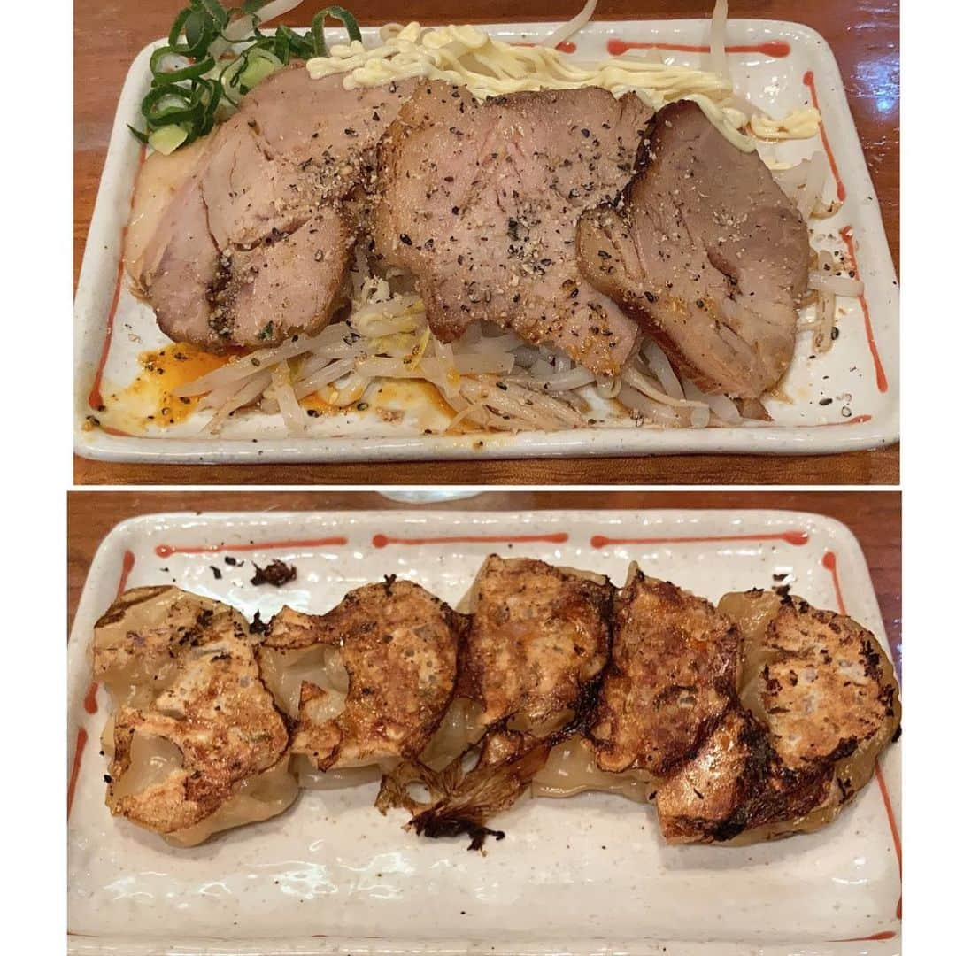 伊藤えみさんのインスタグラム写真 - (伊藤えみInstagram)「深夜に食欲そそる写真失礼しまーす🙋‍♀️お隣神奈川で口角上がっちゃう系ラーメン啜ってきました🍜下長谷の豚そば 成（なる）。コロナ落ち着いて時短営業が解除されたら、遅い時間にもおじゃましたいお店😋  #GOTOラーメン  #ramen_cp  #豚そば成 #下永谷　 #豚そば #成 #豚骨 #細麺 #チャーシュー #餃子 #巨峰サワー  #ラーメン #ramen #ramennoodles  #ramenstagram  #ramenlover」2月16日 1時50分 - itoemi1019