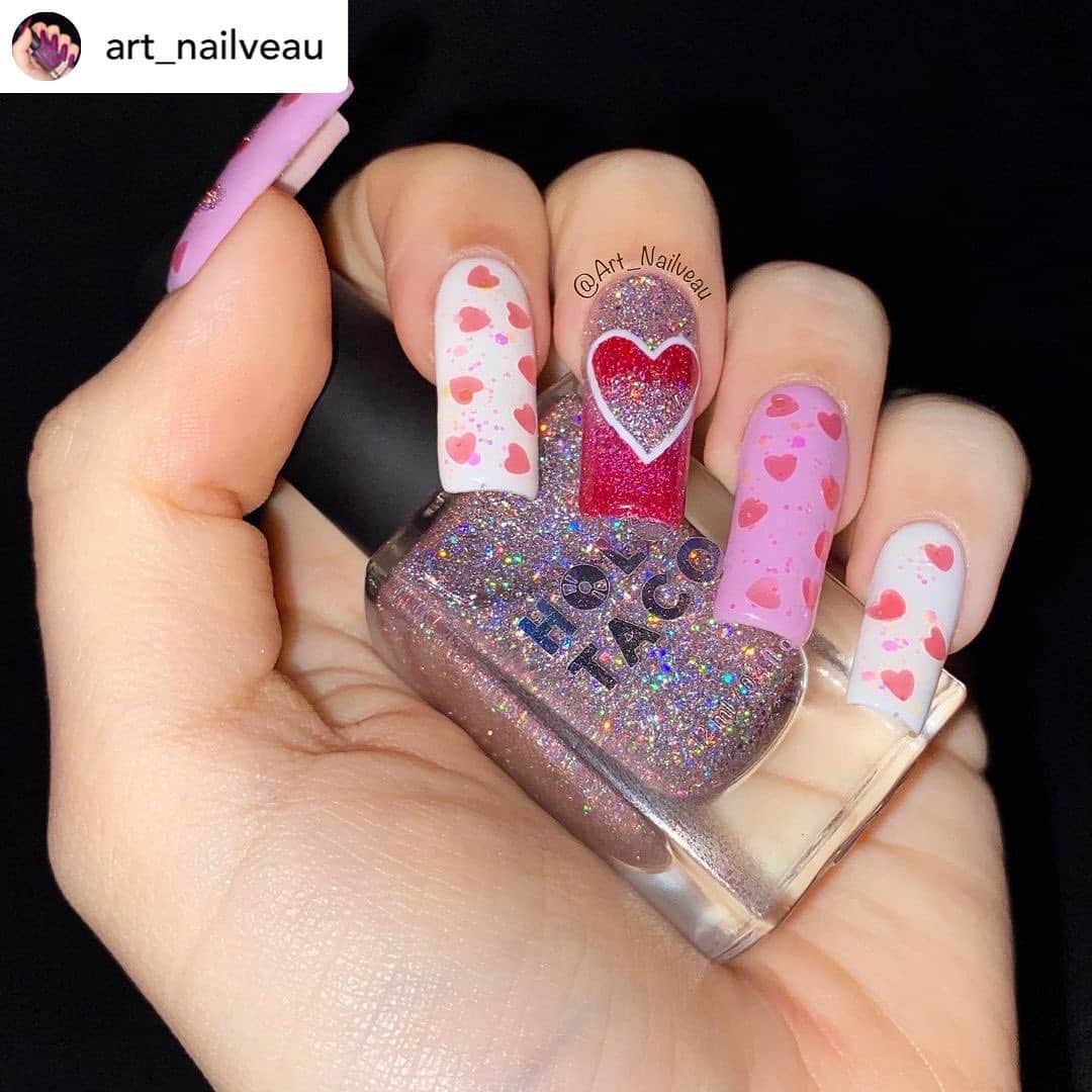 Nail Designsのインスタグラム：「Credit • @art_nailveau *Repost forgot to add a watermark 😅* Valentine’s Mani ❤️💖❤️💖 So happy with how the baby pink to deep pink gradient worked out 🥰 line work is quite sloppy because I was rushing 😅  Not milky white by @holotaco  Menchie the cat by @holotaco  Party punch by @holotaco  Glossy taco by @holotaco  Seeing pink elephants by @opi   ❤️🧡💛💚💙💜   #freehandnailart #freehandnails  #nails #nailsofinstagram #nailart #naturalnails #longnaturalnails #realnails #nail #naildesigns #nailinspo #art_nailveau #nailsofig #nailsoftheday #nailporn #nails2inspire #cutenails #nailsonfleek #nailsaddict #nailspafeature #nailsfordayz1 #nailfeature #holotacovalentines2021」