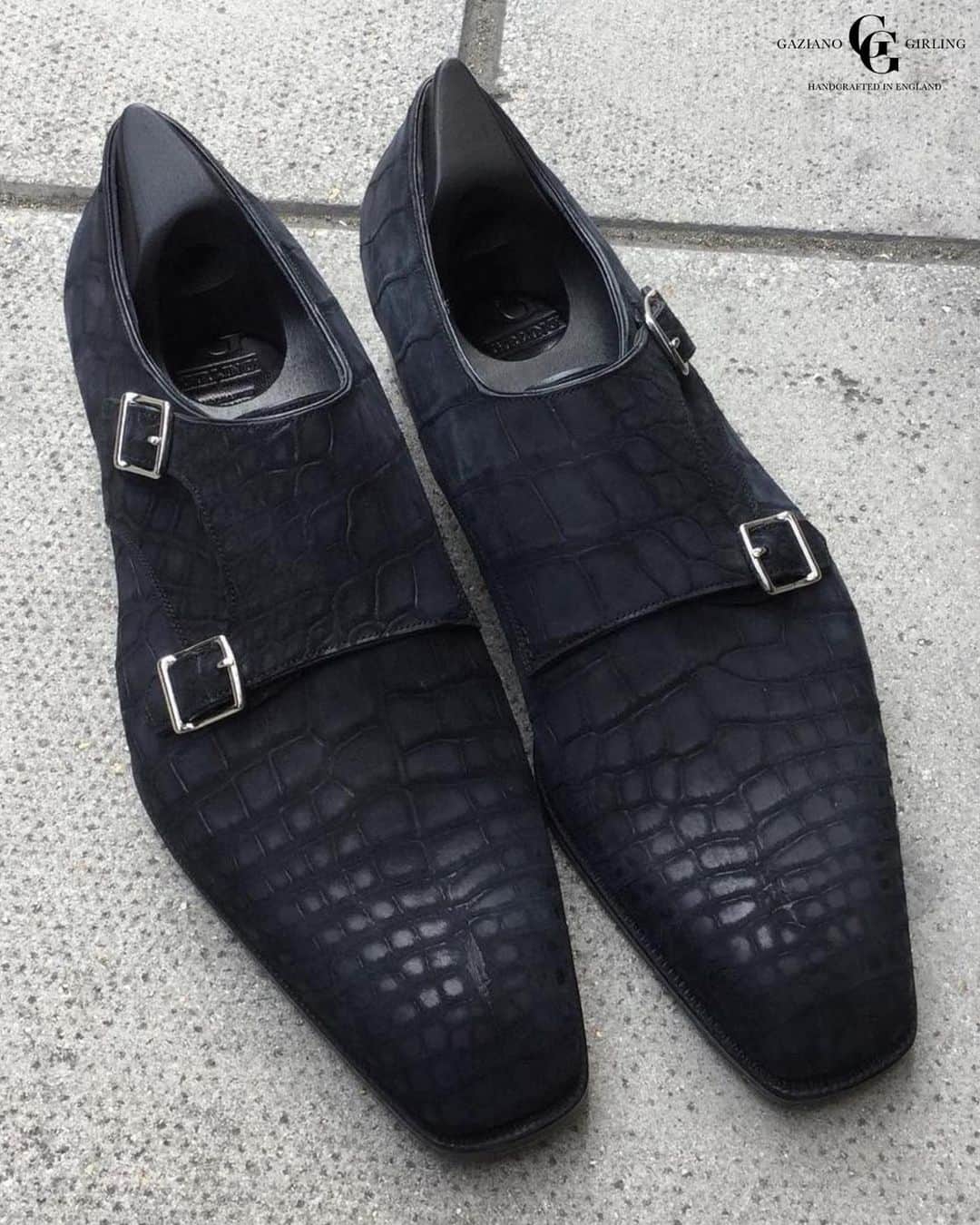ガジアーノ&ガーリングのインスタグラム：「Bespoke double monks in black suede alligator. What would you style these with?  Follow 👉 @gazianogirling . . . . . . . . . . #shoes #mensshoes #boots #mensboots #menboots #menshoes #shoegame #highendshoes #whatsonyourfeet #shoestyle #shoegamecrazy #shoegameonpoint #shoegamestrong #dapper #ootd #shoesaddict #shoesforsale #mensfashion #kickstagram #sotd #mensfashionpost #menswear #menwear #menstyle #mensstyle #shoegazing #shoestagram #shoeplug」
