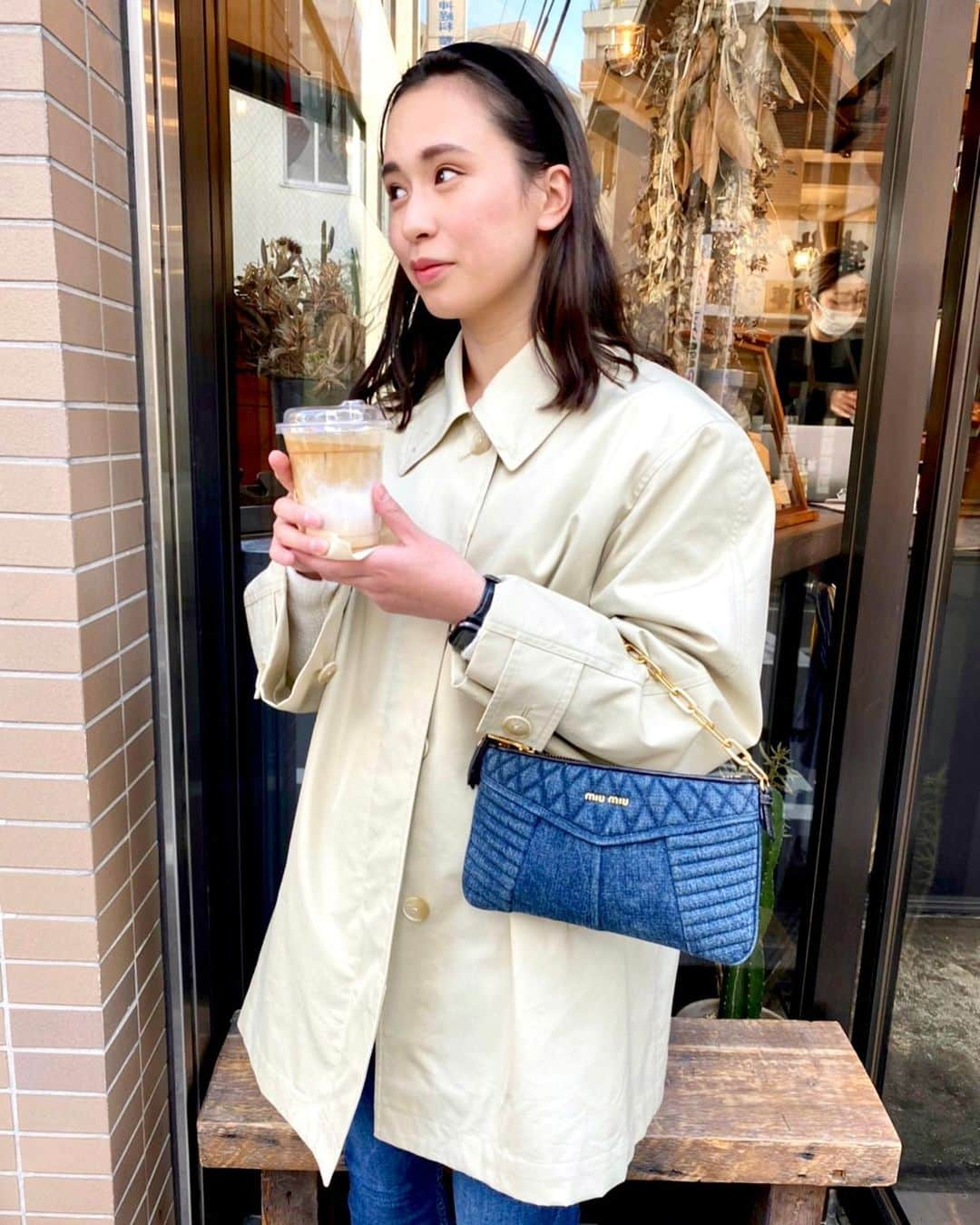 持永真実さんのインスタグラム写真 - (持永真実Instagram)「@camelback_richvalley ☕️ 昨日雨だったけど、今日は良い天気だったので、珈琲片手にお散歩〜🚶🏻‍♀️💕  これからキックの練習✊☺️  #まみふく」2月16日 14時19分 - mami_mochinaga