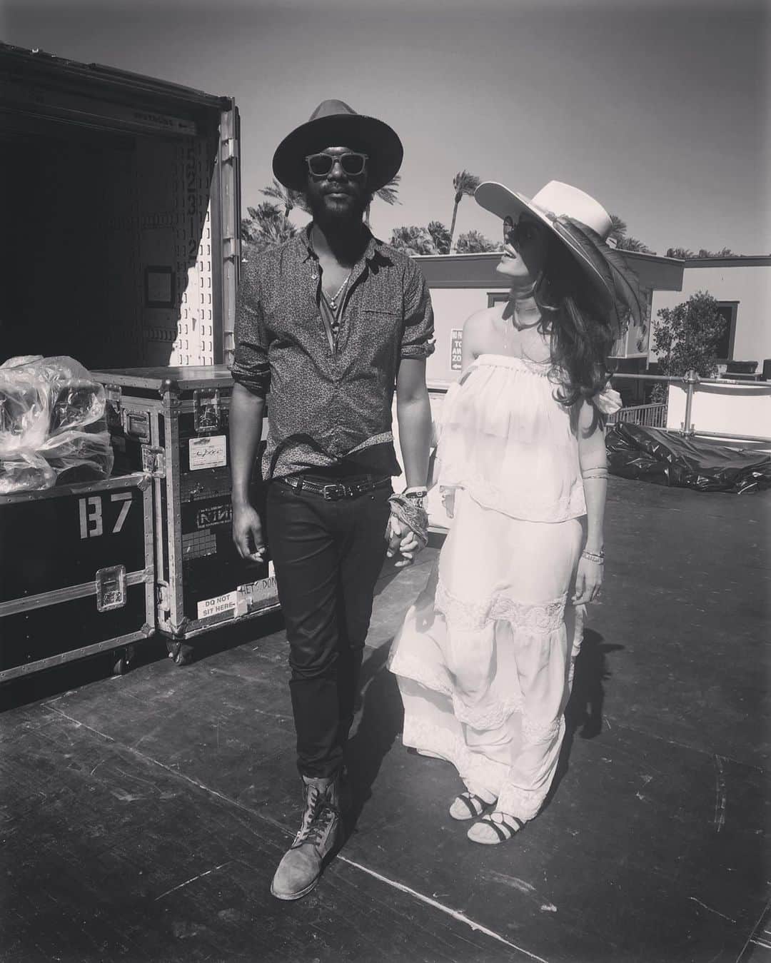 ニコール・トルンフィオのインスタグラム：「Happy Birthday to the GOAT 👑@garyclarkjr」