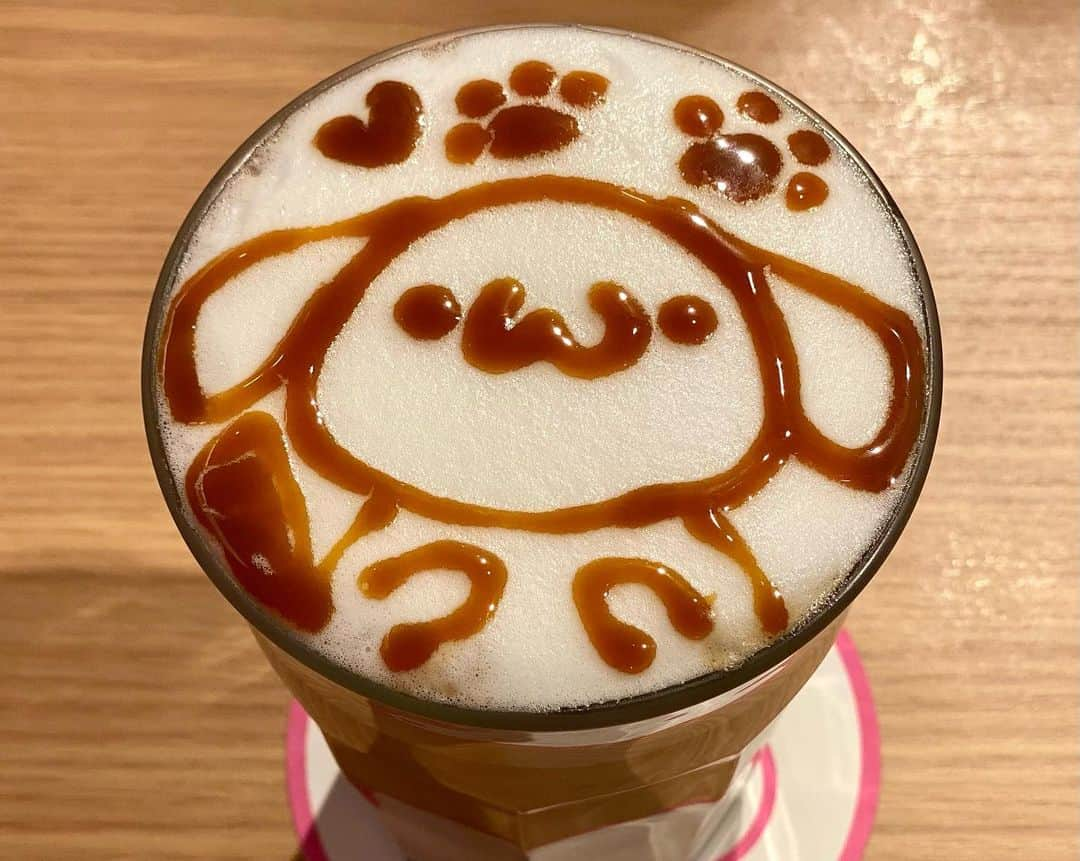 神木まほろさんのインスタグラム写真 - (神木まほろInstagram)「@home cafe   ❤️萌えた❤️ｷｭﾝｷｭﾝ💕  #アットホームカフェ #メイド喫茶 #メイドカフェ #秋葉原 #秋葉原カフェ #akihabara #akihabarajapan #tokyo #follow #japan_of_insta #japanesefood #可愛いカフェ #可愛的 #sweetsgram #咖啡廳 #女僕咖啡廳　#關注我  #따라」2月16日 15時20分 - kamiki_mahoro