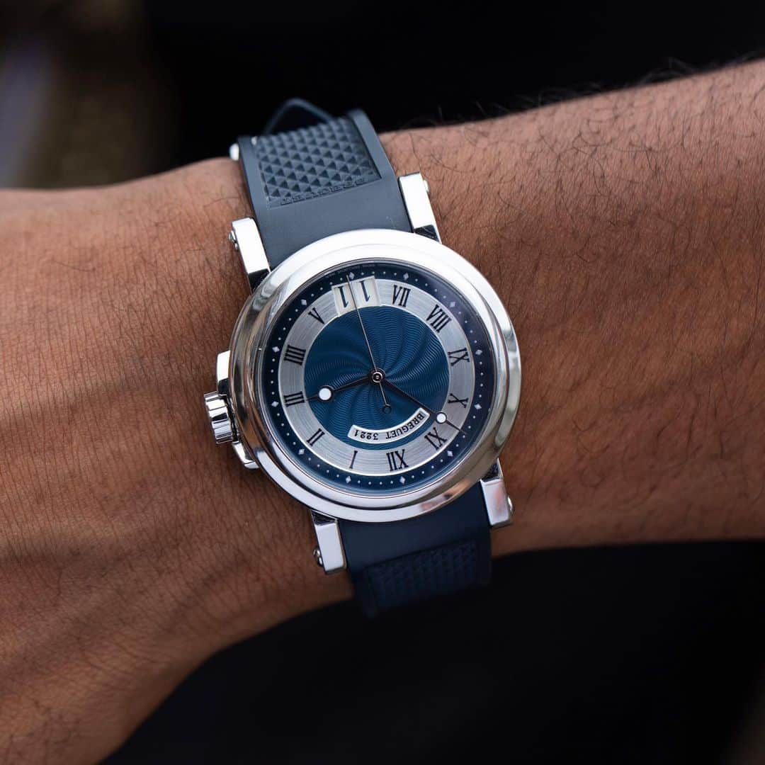 カルフィン・ヨン・ア・ピンのインスタグラム：「I’m wearing the Breguet of @masaharu.me 😍😍」