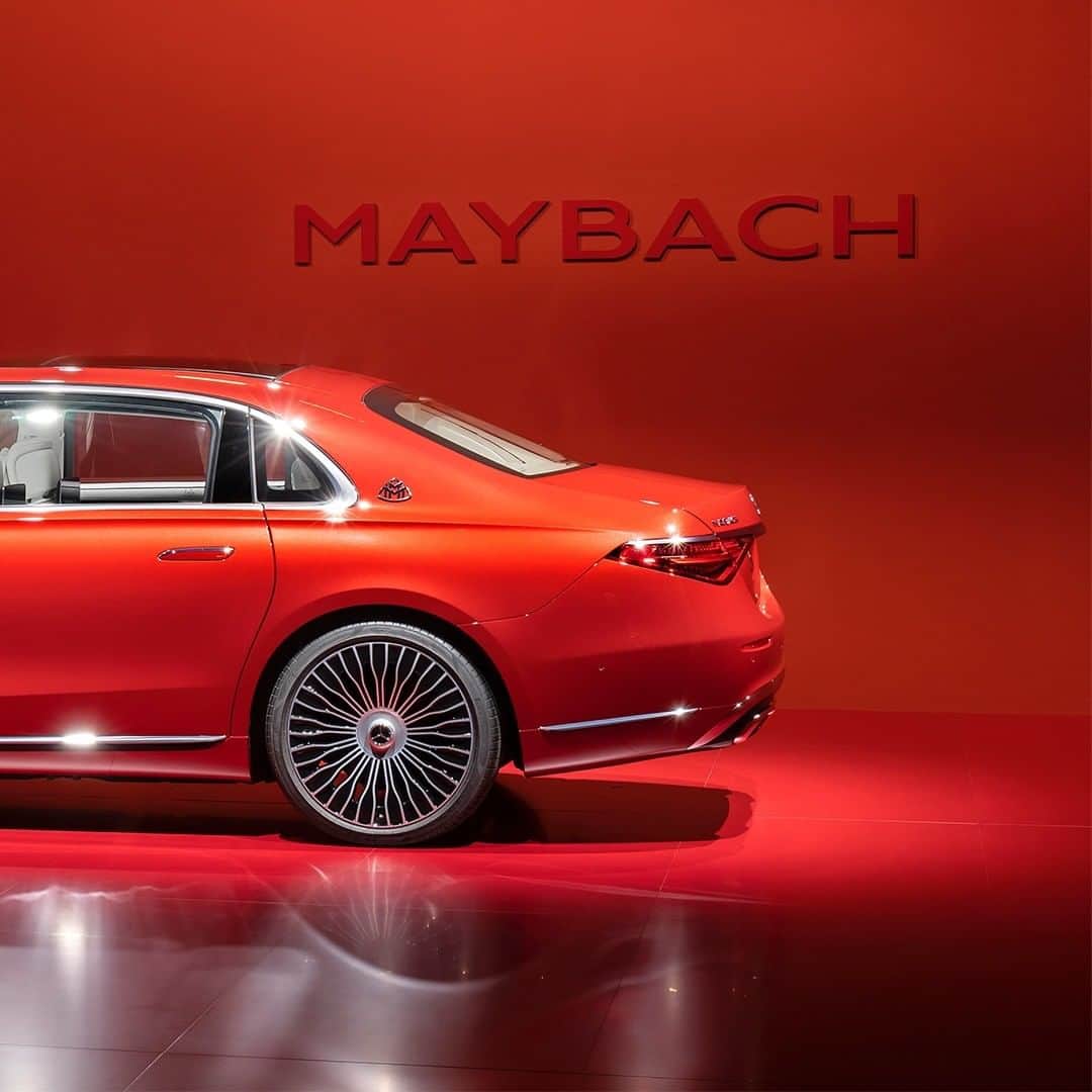 メルセデス・ベンツさんのインスタグラム写真 - (メルセデス・ベンツInstagram)「The side view of the Mercedes-Maybach S-Class is characterised by flush-fitted door handles. @mercedesmaybach  #MercedesMaybach #luxury」2月16日 7時55分 - mercedesbenz