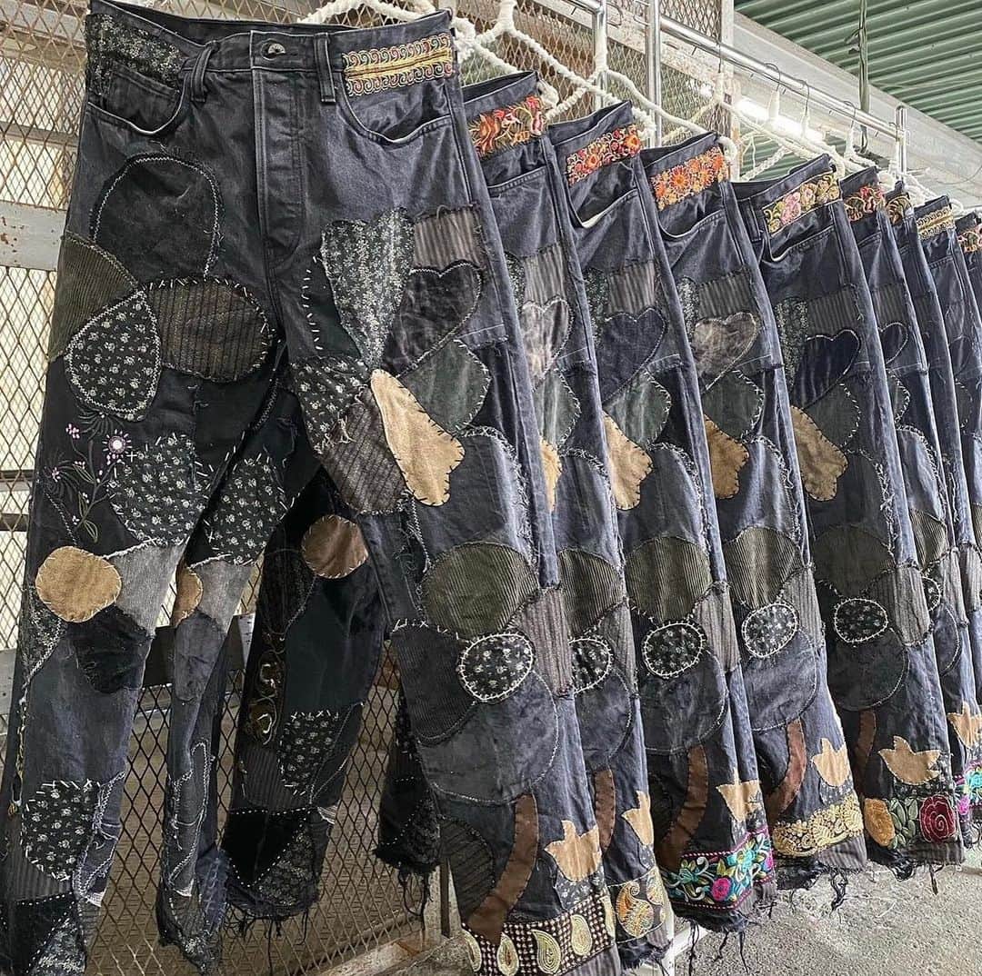 Freshnessのインスタグラム：「@kapitalglobal never misses with the patchwork 💪 Expect these Kountry jeans to release soon for the SS21 season.」