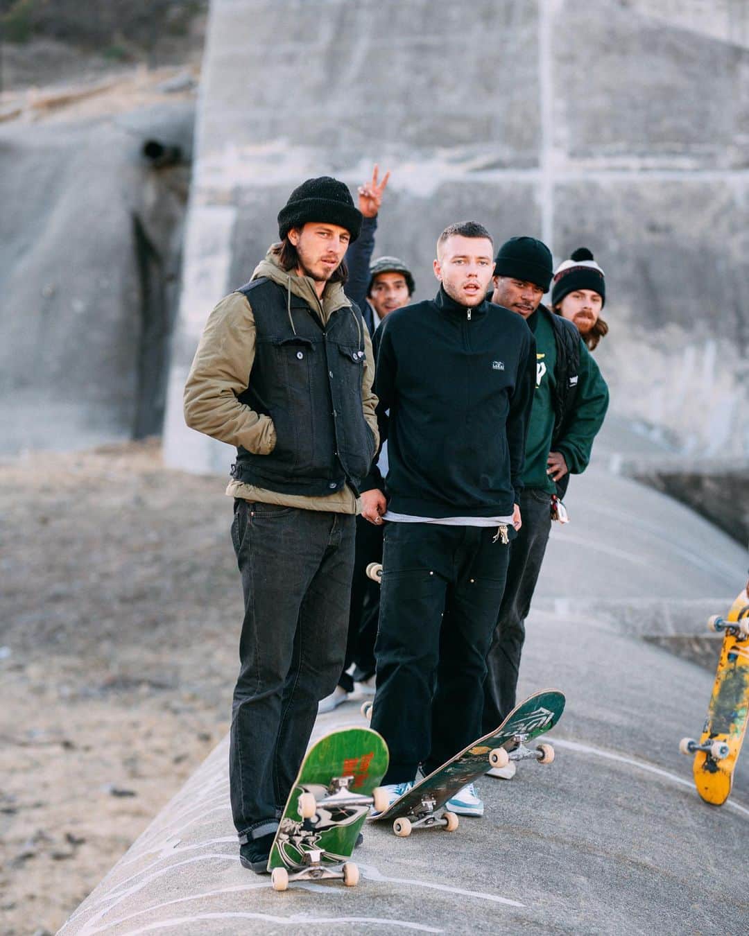 ラカイリミテッドフットウェアのインスタグラム：「Who’s going first? 📸 @alex_papke  #Lakai #TheShoesWeSkate」