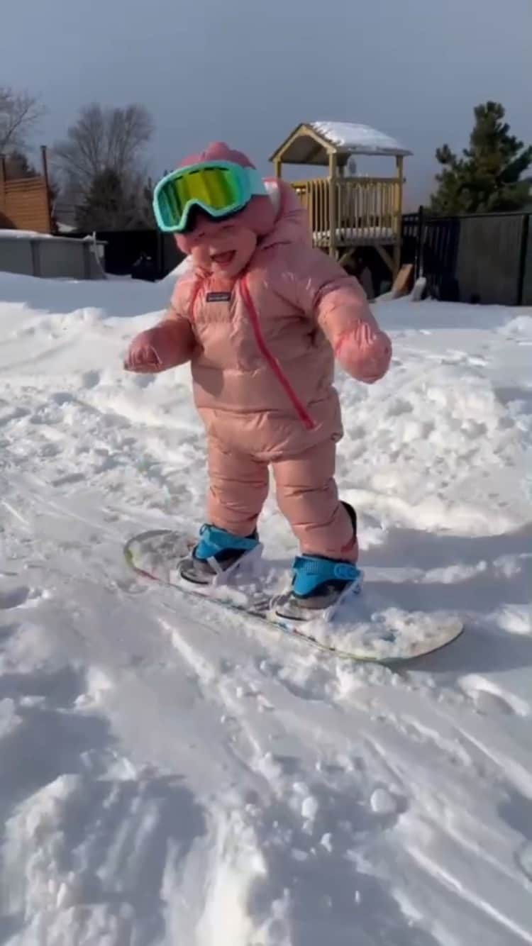 instagoodのインスタグラム：「Ice ice baby literally - credits go out to barblataupe  Follow for more」
