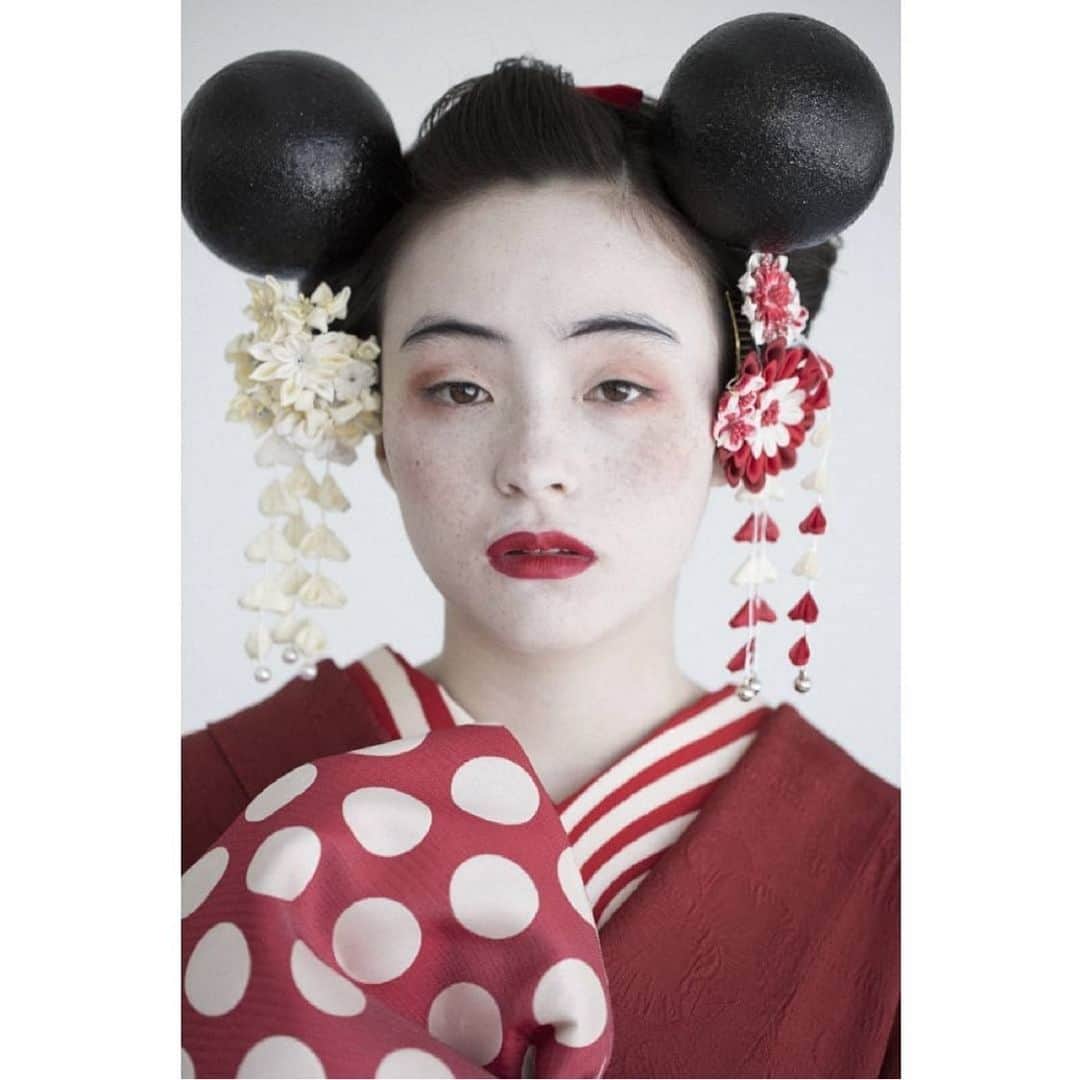 相澤樹のインスタグラム：「ミニーちゃん。芸妓さん。絶妙なバランス感、モトちゃんじゃないと出来ないバランス。素敵でした。」