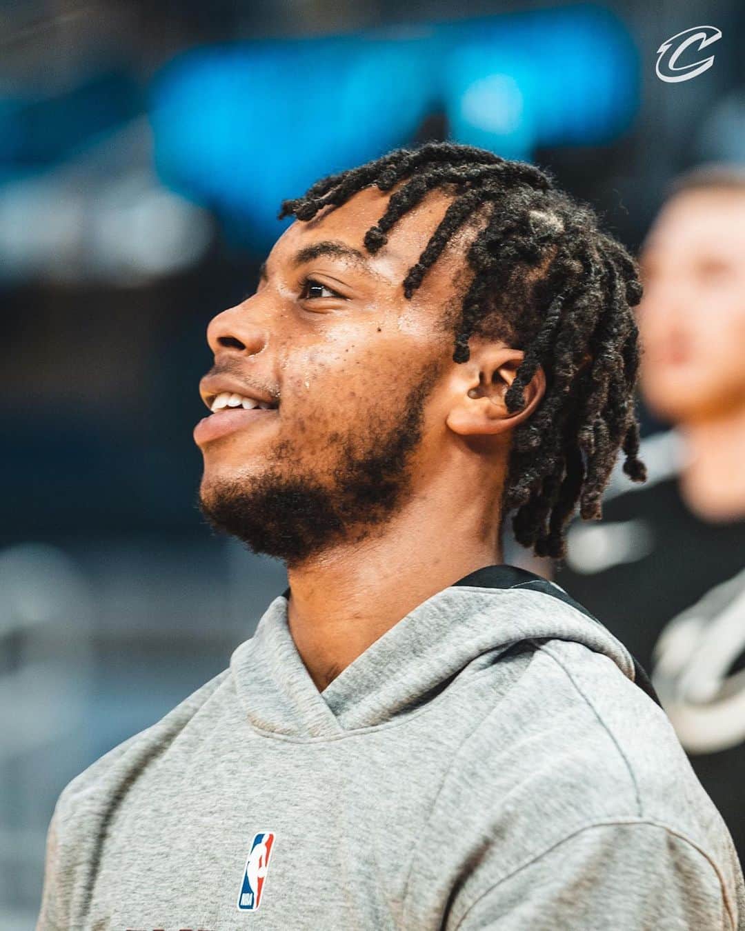 のインスタグラム：「Keeping the good vibes. 😄 #BeTheFight」