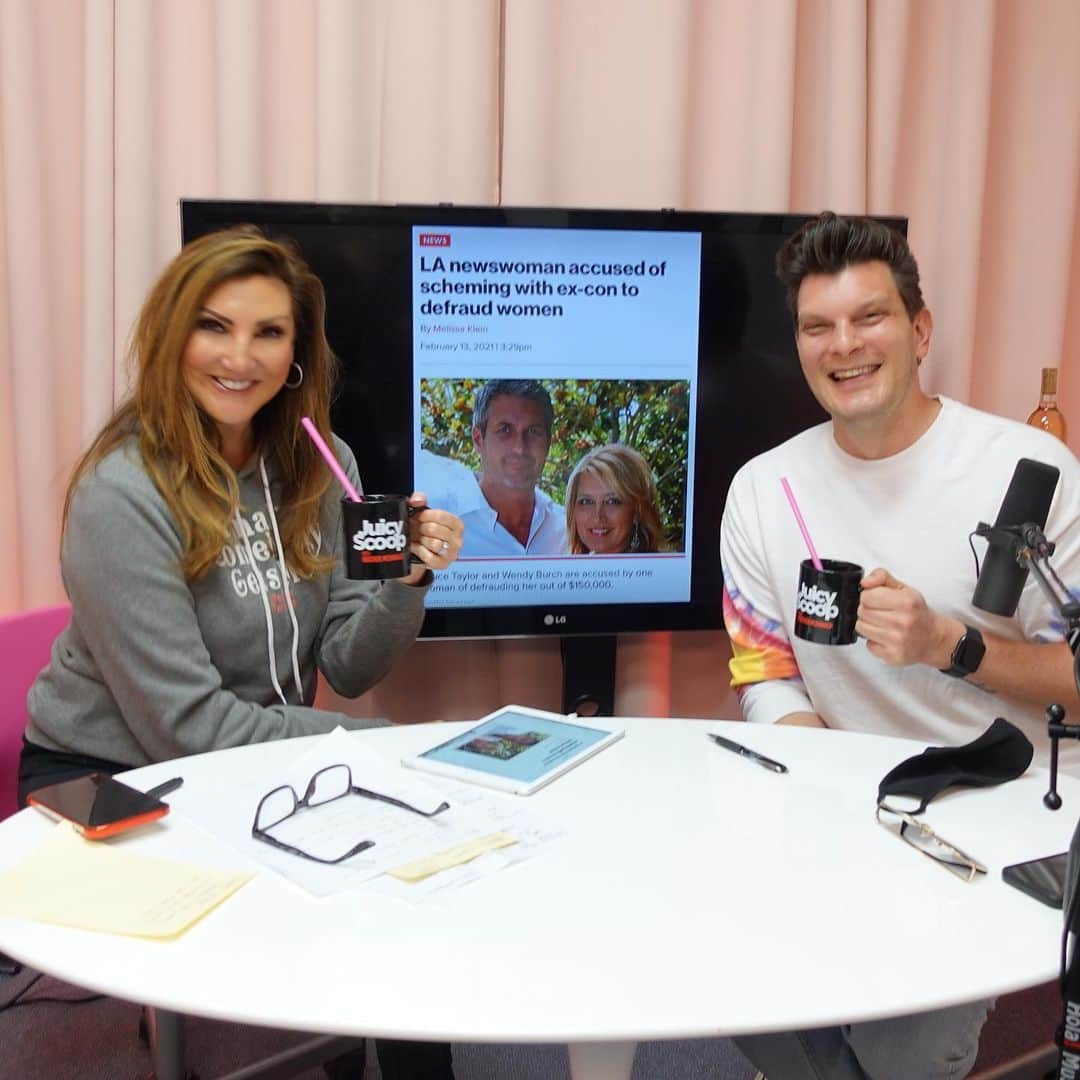 ヘザー・マクドナルドのインスタグラム：「New #JuicyScoop with the hilarious @justinmartindale Swipe RT for just some of the topics we cover plus Chris Harrison, Brittney Spears’s Cousin, Scam Artists & Justin Martindale   We discuss The Bachelor’s Chris Harrison stepping down. We also share some college theme parties we attended so no need to search for the photos now. Heather came very close to a guy who could have scammed her had she only been more famous. Heather has the perfect excuse for ARod to tell JLo. Brittney Spears’ cousin speaks and Chris Crocker was right plus juicy personal comedian stories from Justin and me. #thebachelor #comedy #podcast #conman #summerhouse #justintimberlake #britneyspears #freebritney #shialabeouf」
