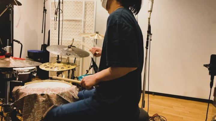 吉澤響のインスタグラム：「昨日のレコーディングの様子」