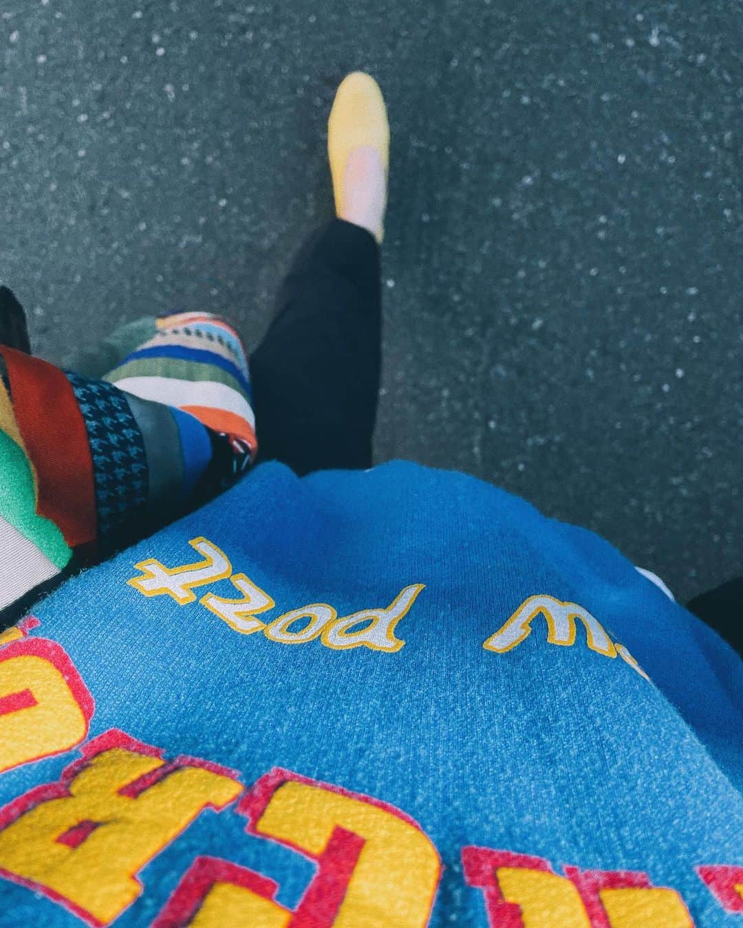 花楓のインスタグラム：「晴れ☀️ 16℃  春ですよね？」