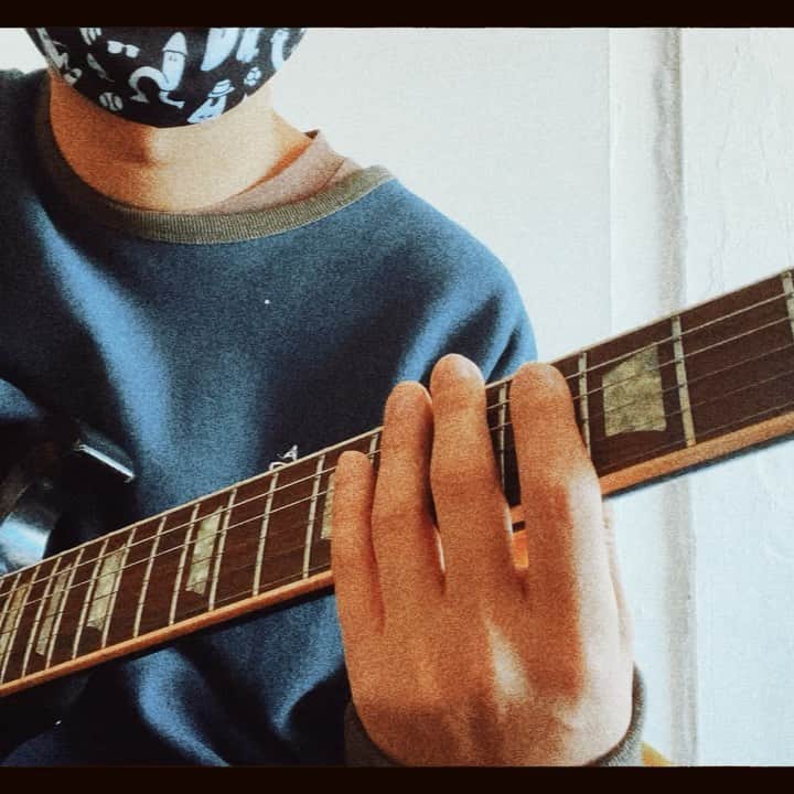 小野武正のインスタグラム：「#guitar #わしつなぎ」