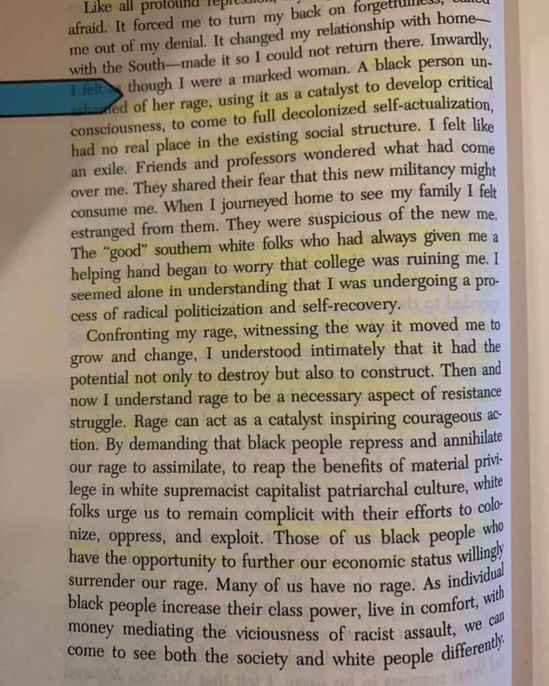 マット・マクゴリーさんのインスタグラム写真 - (マット・マクゴリーInstagram)「"Killing Rage: Ending Racism" by bell hooks # bell hooks is undoubtedly my favorite author when it comes to books about social justice. I am consistently astounded by her ability to write clearly and precisely about the ways that race, gender, and class intersect and provide obstacles to liberation. She rejects simplistic approaches and roots her feminist politics in love; not one that is made up of platitudes, which is not love but lies about the necessity and depth of the work to be done, but a love born out of the fierce pursuit of liberation.  # And the passage below makes me think about the ways that so many of us white folx are so comfortable sharing images of Black trauma because Black victimhood feels most comfortable to us. But when leaders of #BlackLivesMatter call for #DefundThePolice or abolishing prisons, we collectively find it so hard to get on board, let alone do the research and deep self-inquiry necessary to understand what these demands really mean. Needing to witness Black trauma to "fuel" our dedication to anti-racism is a symptom of white supremacy.  # "Militant resistance to white supremacy frightened white Americans, even those liberals and radicals who were committed to the struggle to end racial discrimination. There was a great difference between a civil rights struggle that worked primarily to end discrimination and radical commitment to black self-determination. Ironically, many whites who had struggled side by side with black folks responded positively to images of black victimization. Many whites testified that they looked upon the suffering of black people in the segregated South and were moved to work for change. The image of blacks as victims has an accepted place in the consciousness of every white person; it was the image of black folks as equals, as self-determining that had no place-that could evoke no sympathetic response. In complicity with the nation-state, all white Americans responded to black militancy by passively accepting the disruption of militant black organizations and the slaughter of black leaders."  # My Booklist: bit.ly/mcgreads (link in bio) #McGReads」2月16日 23時41分 - mattmcgorry