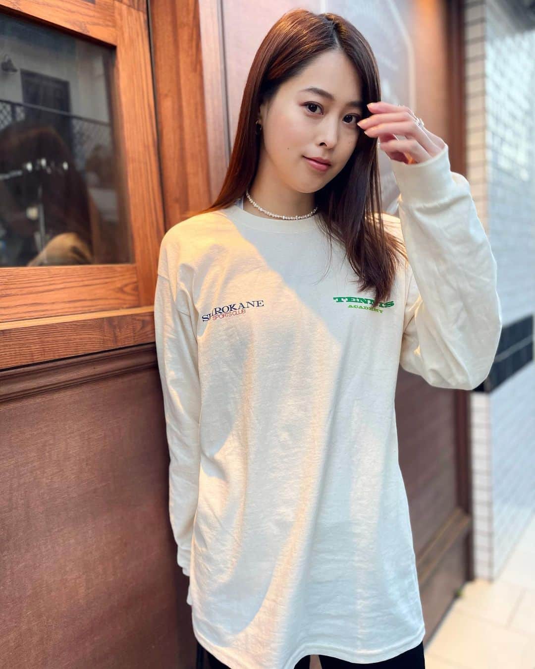 のインスタグラム：「🛵💫#ootd   ﻿ 毎日いろんな事があるけれど、﻿ 前向いてhappyになれる方へ。ひとつひとつ。﻿ 積み上げてく事がいちばんだな☺️﻿ ﻿ ﻿ 頑張るぞ〜！！﻿ 自分に負けるなっ💪﻿ ﻿ ﻿ ﻿ ﻿ ﻿」