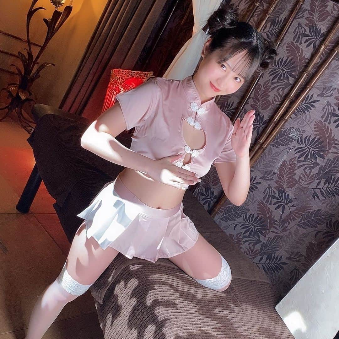 小野六花さんのインスタグラム写真 - (小野六花Instagram)「新年快楽🐮Gong xi fa cai☀️🧨🧧🎉 #allprogirls #gongxifacai #chinadress #pink #新年快樂  #新年快乐」2月16日 23時43分 - ono_rikka