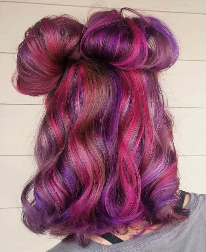 CosmoProf Beautyさんのインスタグラム写真 - (CosmoProf BeautyInstagram)「Vivid hair color + space buns = a winning combo!💜💗  Multi colored mane and space buns created by @hanas_salon_inspo who used Rusk Deepshine Direct Pink, Purple, Icy White with an inch of Purple and Icy White with an inch of Pink.  Parts of the US are experiencing severe winter weather conditions. Due to this, your local Cosmo Prof may be closed for the safety of our employees and customers. Stay safe and please call your local store first. Online shopping is still available 24/7.  Find the Rusk Deepshine Direct shades you need to unleash your creativity at Cosmo Prof! Need extra time with your vivid clients? Same Day Delivery is available. SHOP via #LinkInBio  #repost #rusk #ruskhaircare #ruskcolor #cosmoprofbeauty #licensedtocreate #vivids #vividhair #vividhaircolor #vibranthair #purplehair #purplehairdontcare #violethair #pinkhair #pinkhairdontcare #pinkhaircolor #colorfulhair #creativecolor #creativehair #haircolorideas #trendyhair #spacebuns #topknot #hairbun #messybun」2月17日 0時00分 - cosmoprofbeauty